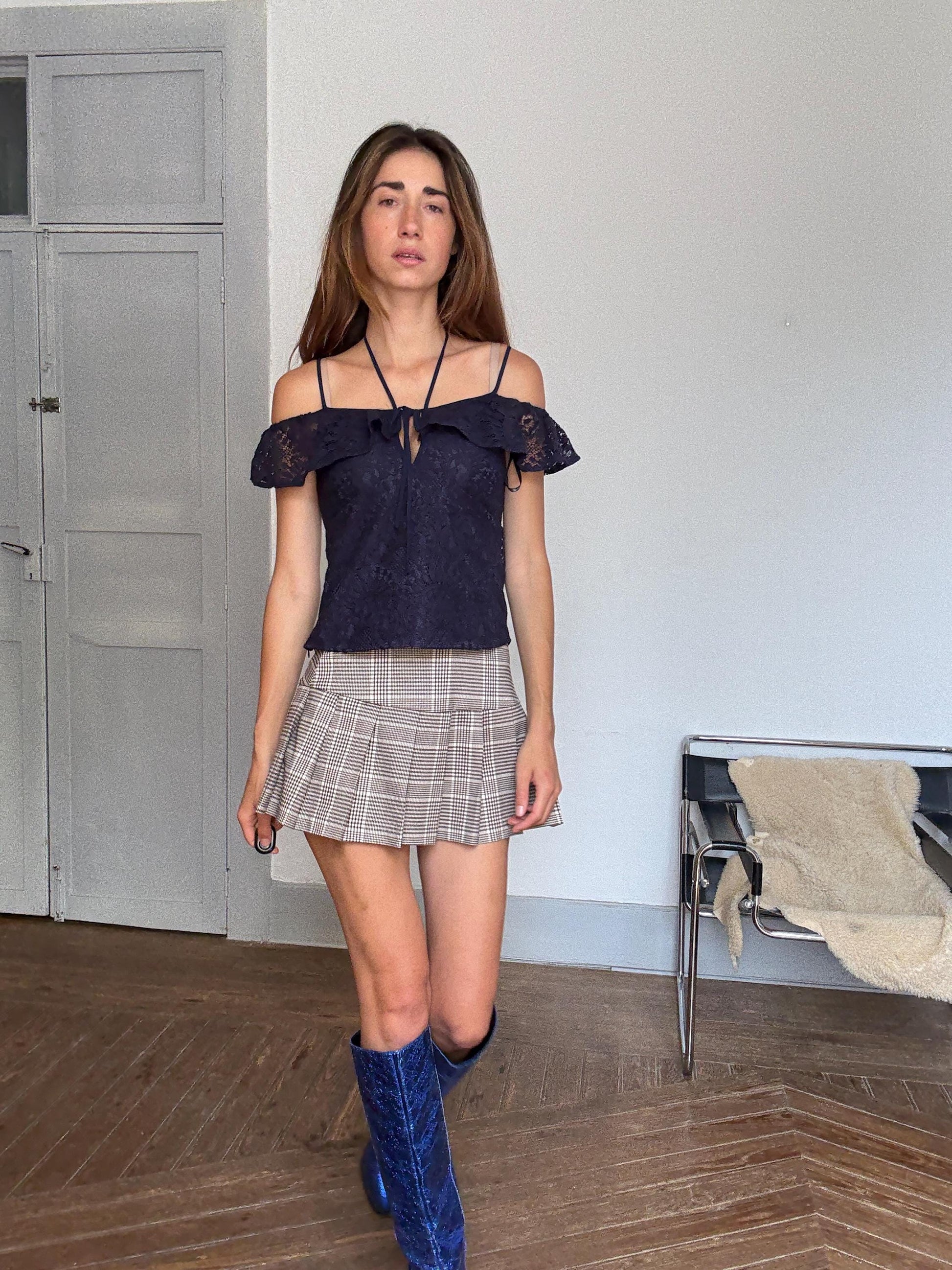 Morgan de Toi Dark blue Lace Camisole – Cottagecore Ruffle Top w/ Off Shoulder Fit & Tie Detail, Y2K Coquette Blouse, Size S