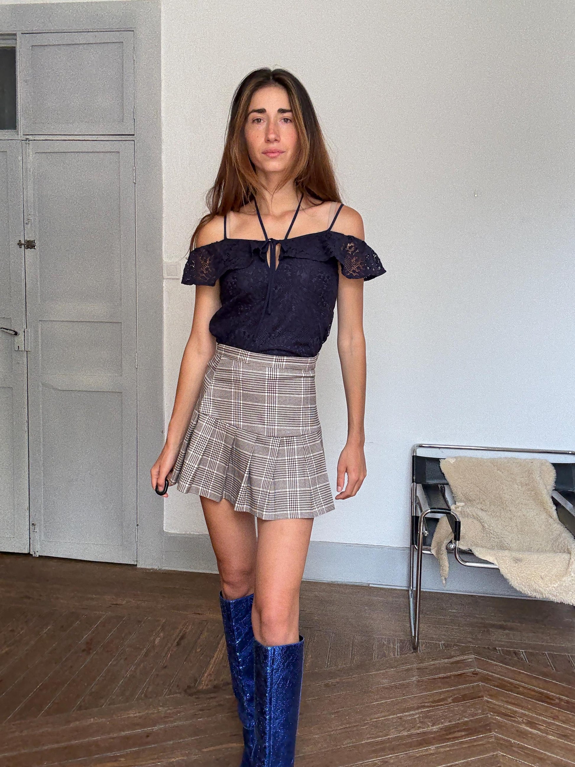 Morgan de Toi Dark blue Lace Camisole – Cottagecore Ruffle Top w/ Off Shoulder Fit & Tie Detail, Y2K Coquette Blouse, Size S