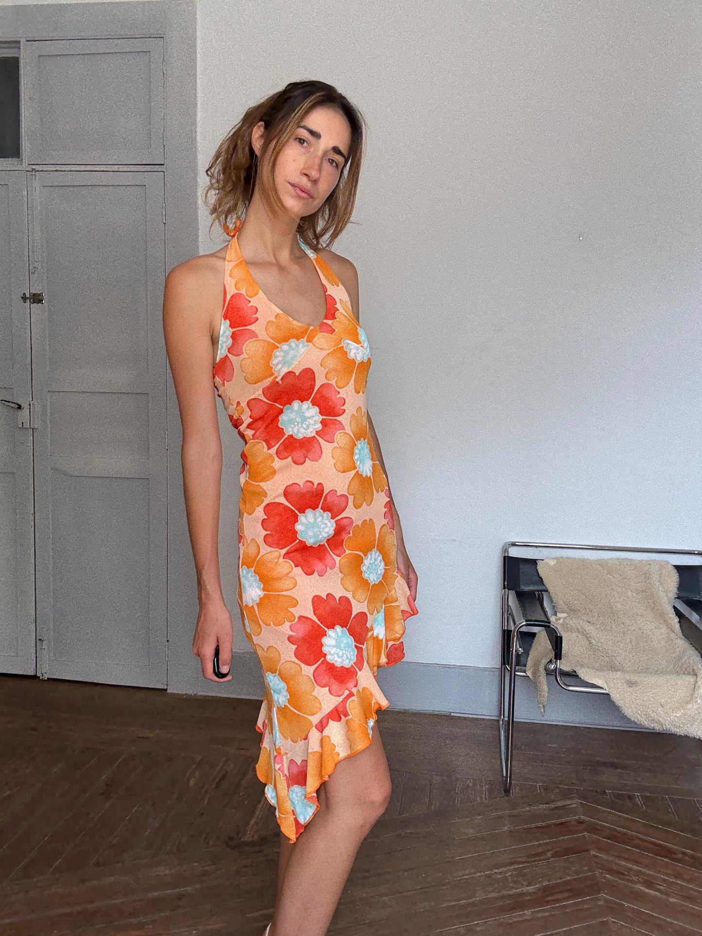 Y2K Floral Halter Dress – Vintage 2000s Ruffle Hem Mini in Groovy Orange Print, Stretchy Asymmetrical Summer Dress