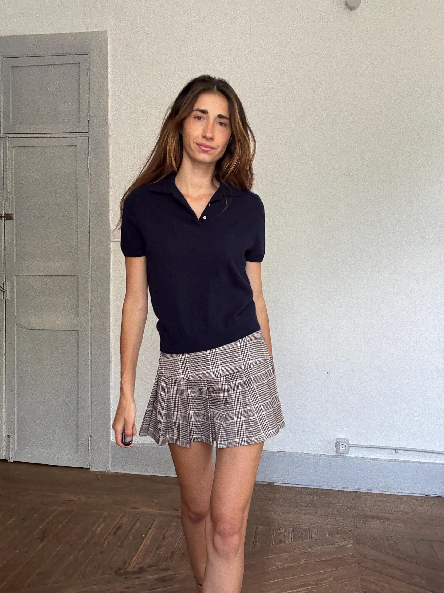 Shrunken navy wool polo shirt – preppy academia fit, soft knit, fitted vintage tee style