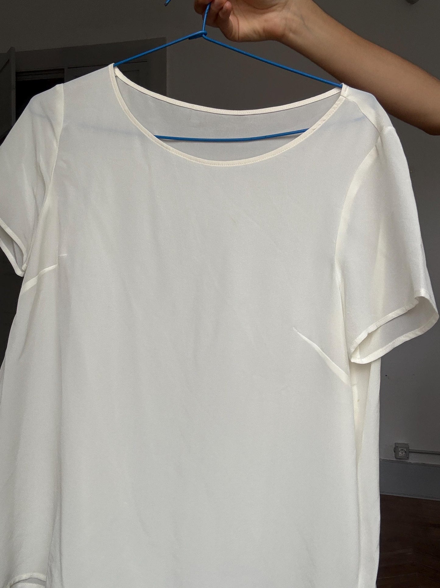 Minimalist white silk summer blouse – elegant sheer flowy top in US 10, breathable luxury for elevated warm weather looks