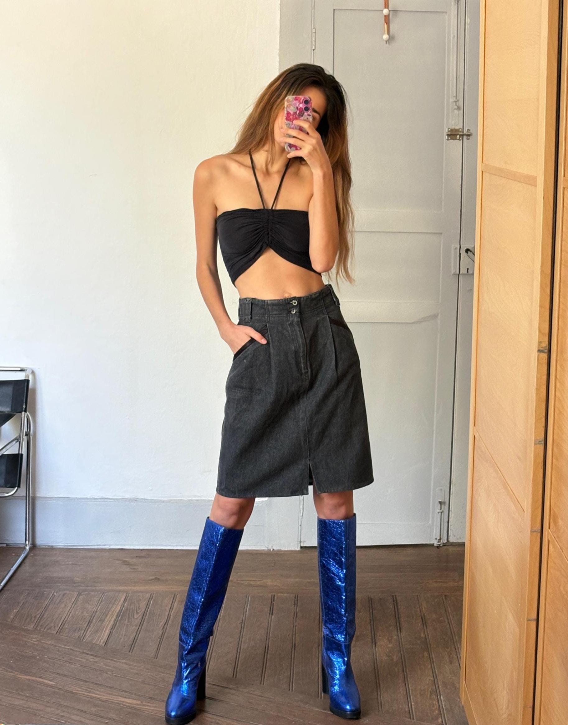 Vintage Italian Denim Midi Skirt – High Waist ’90s Grunge Vibes