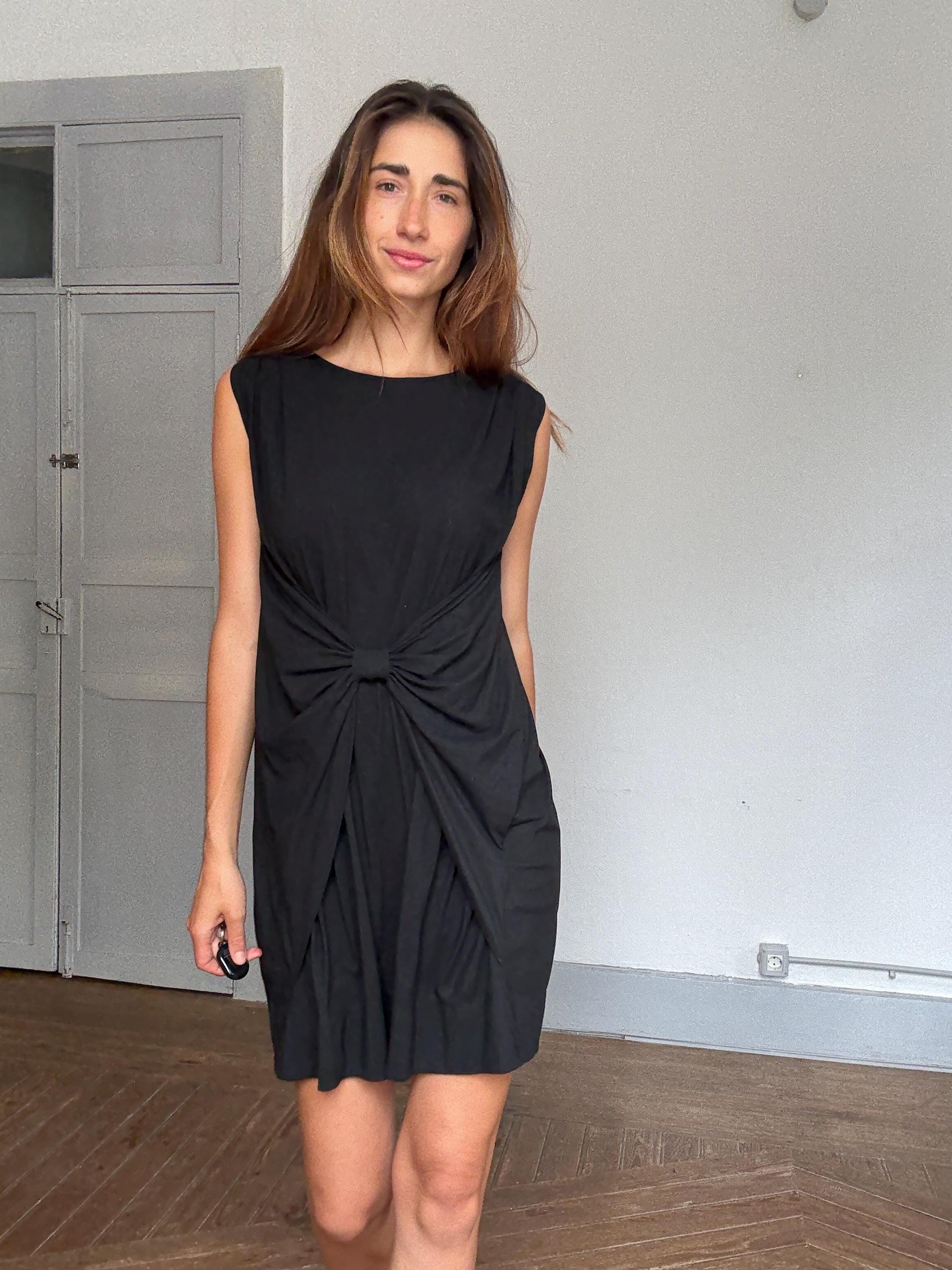 Italian simple black dress, Essential Twinset sleek Milan minimalism meets cool girl luxury outfit , Size S - M