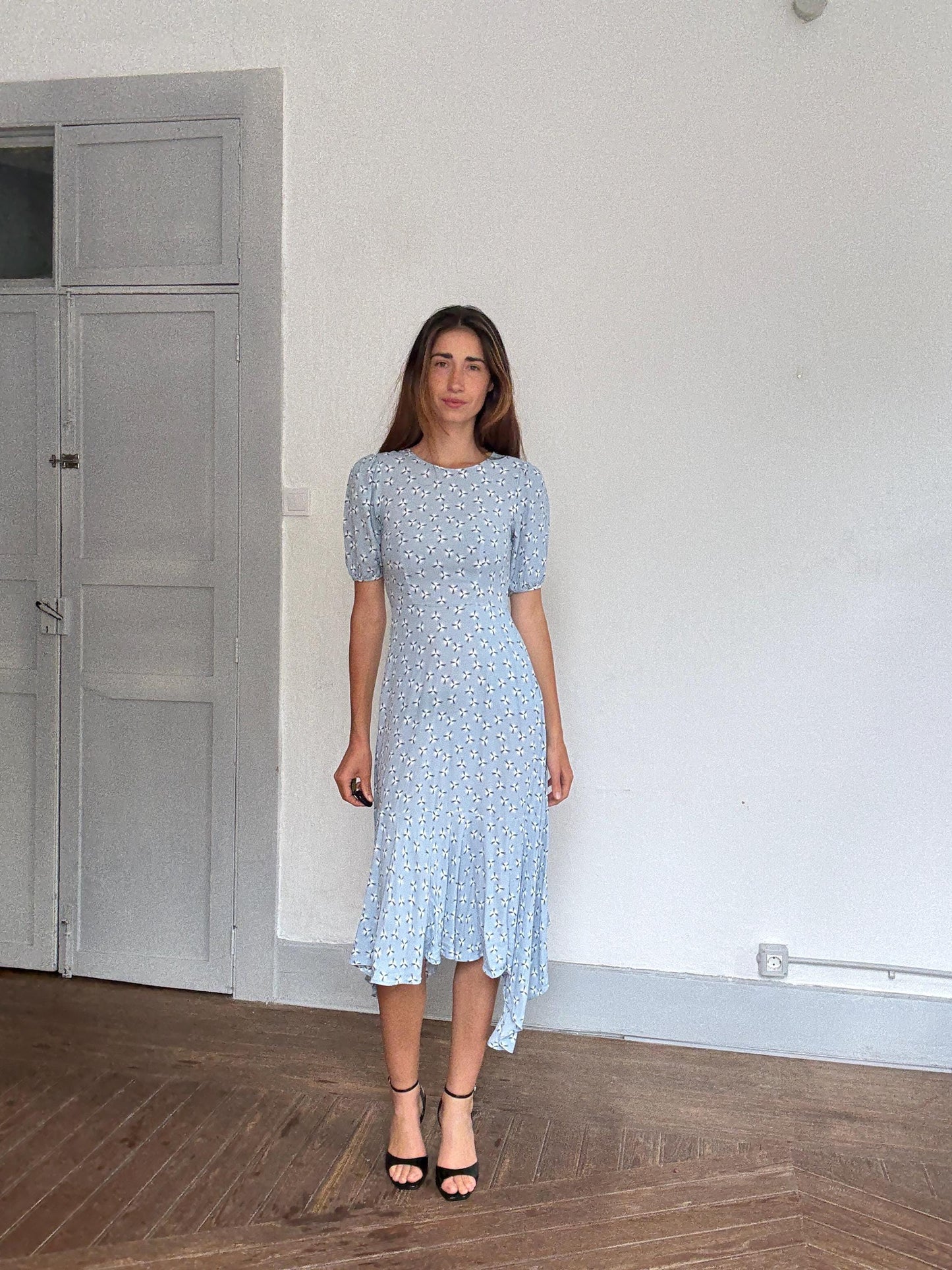 And Other Stories blue midi dress – puff sleeves, flared hem, abstract floral print, flattering waist, soft crepe, EUR 34, cottagecore chic