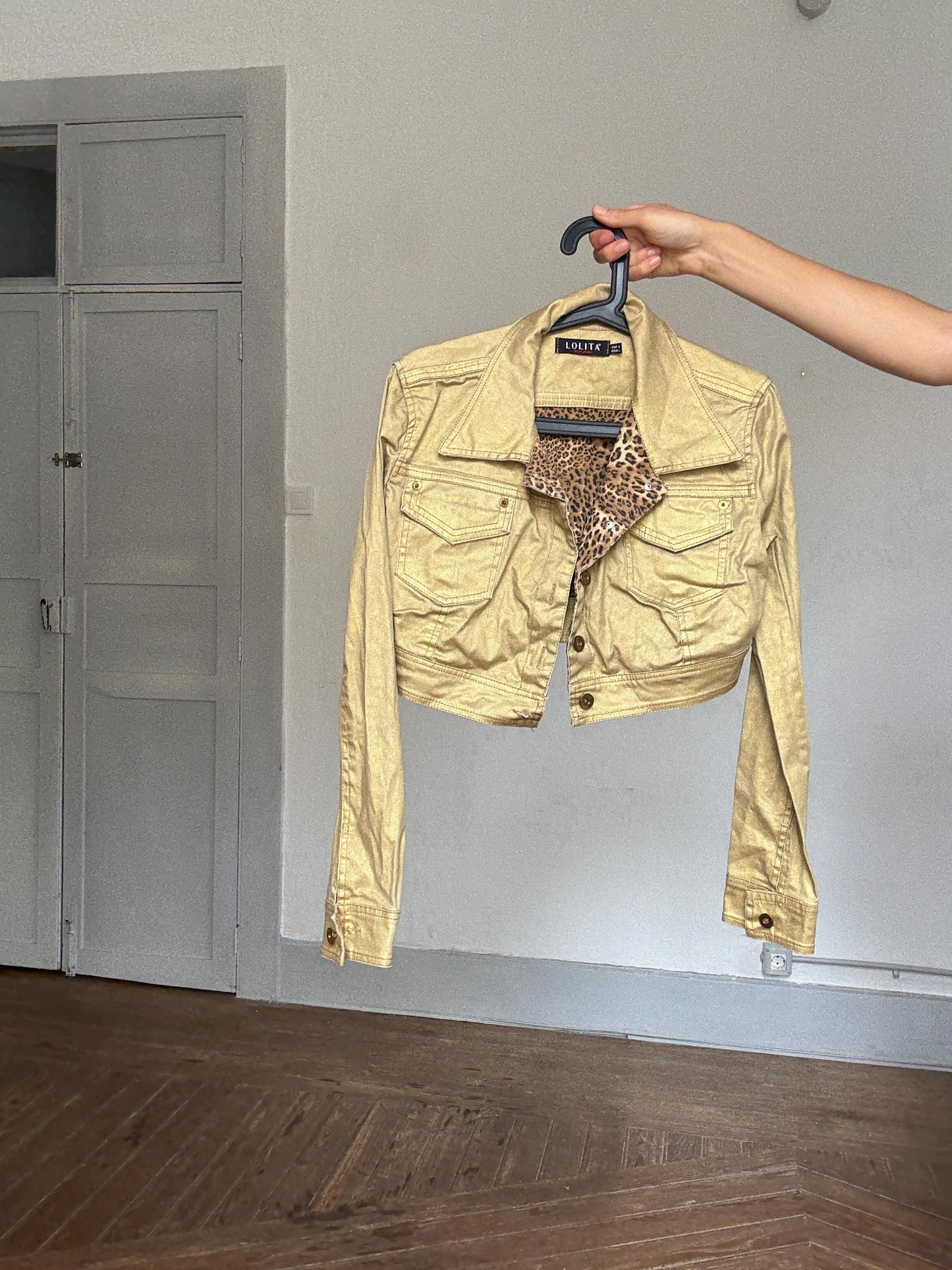 Y2K Gold Cropped Jacket with Leopard Lining – Paris Hilton Meets Euphoria Vibes, Cute sexy gold and leopard print mini woman coat, Size M