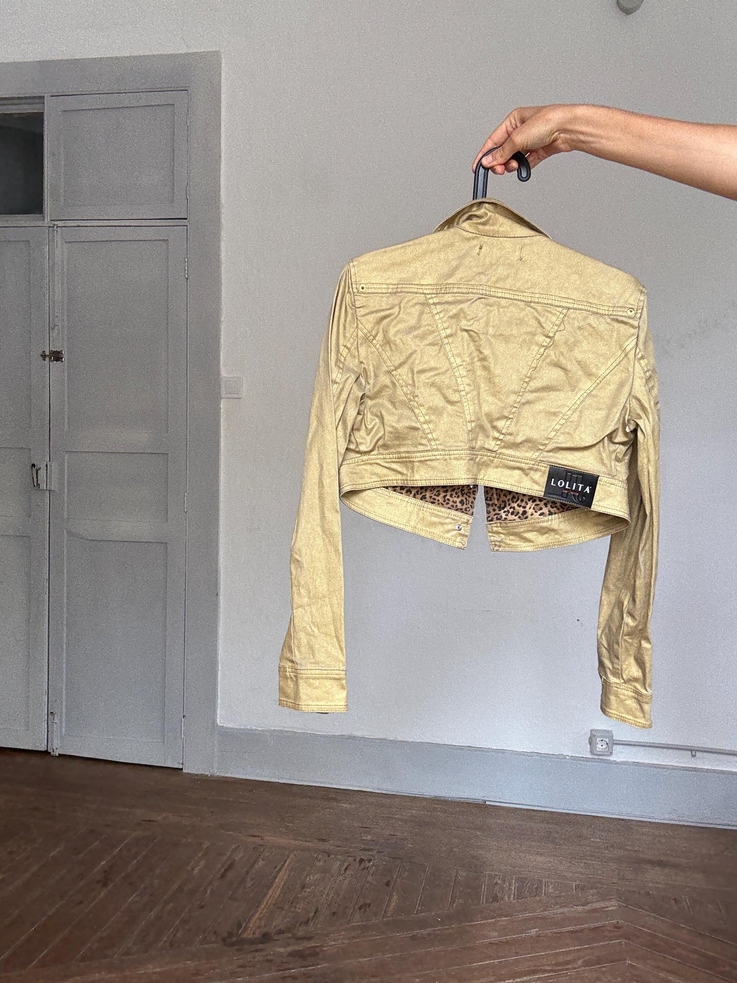 Y2K Gold Cropped Jacket with Leopard Lining – Paris Hilton Meets Euphoria Vibes, Cute sexy gold and leopard print mini woman coat, Size M