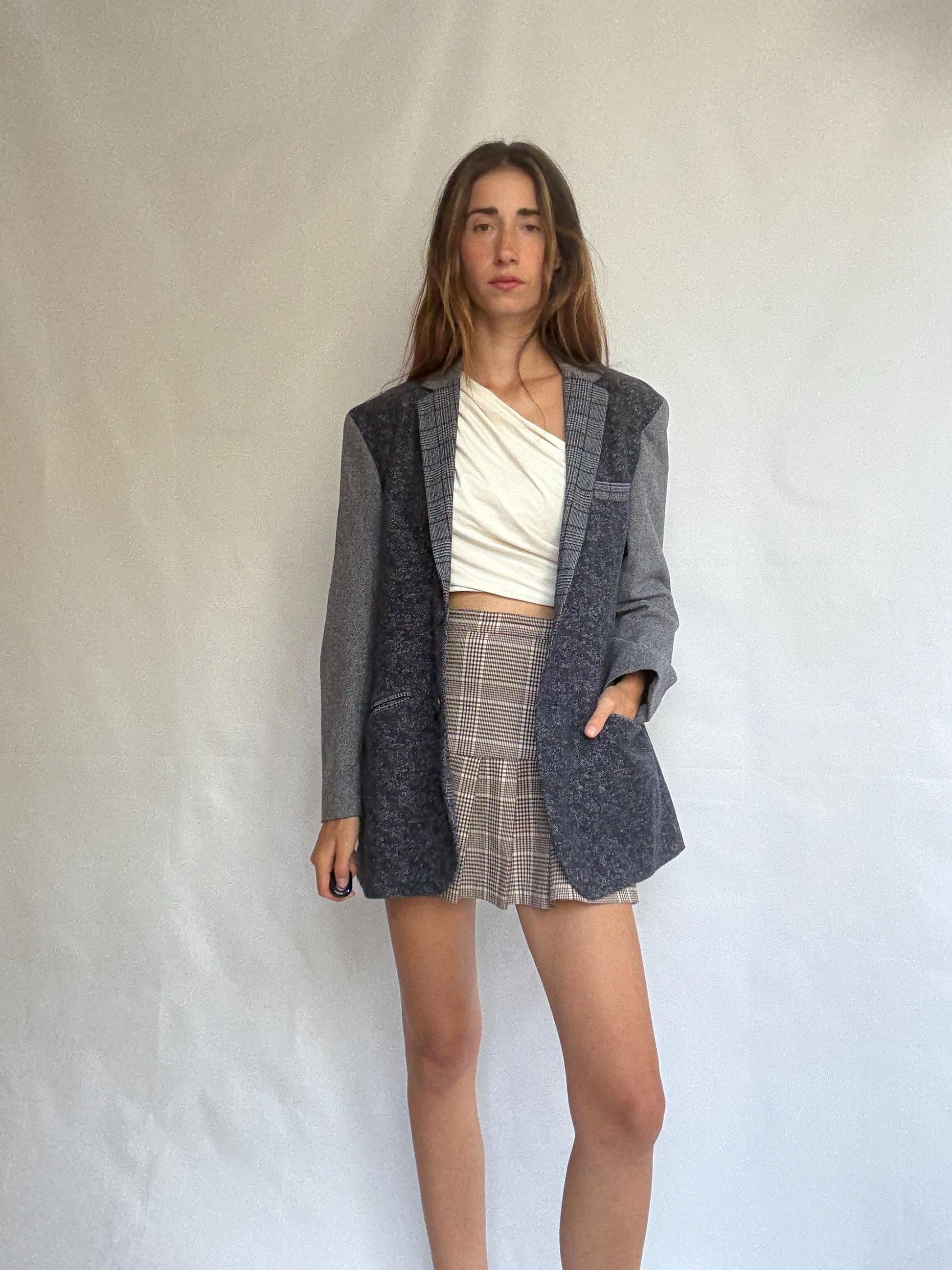 Vintage Desigual Oversized Blazer – Wool Cotton Mix, Size 54 Mens, Unisex Fit, Model-Off-Duty Look