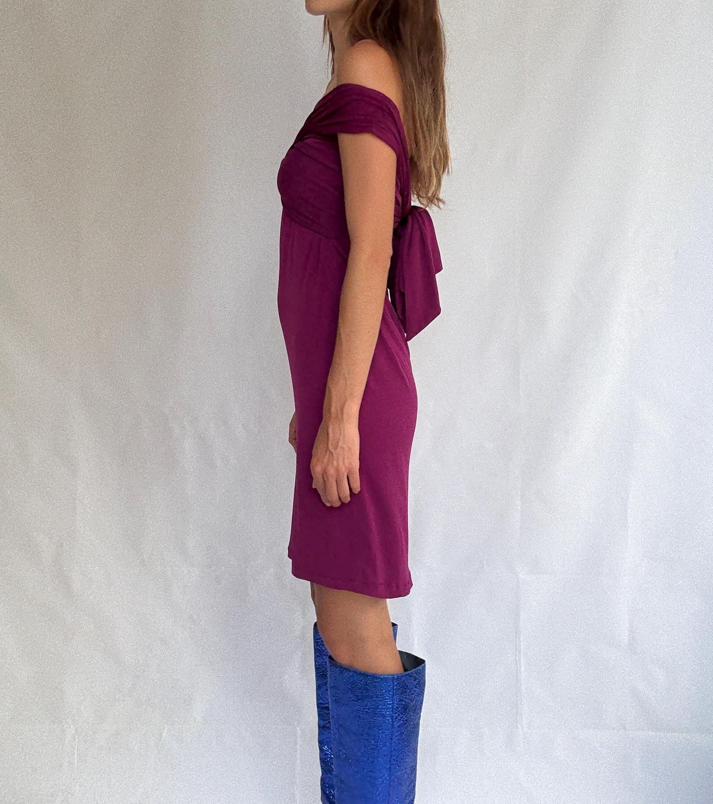 Off-shoulder magenta dress with back bow by Panambi, made in Spain, elegant stretch party dress, new with tags, size 38