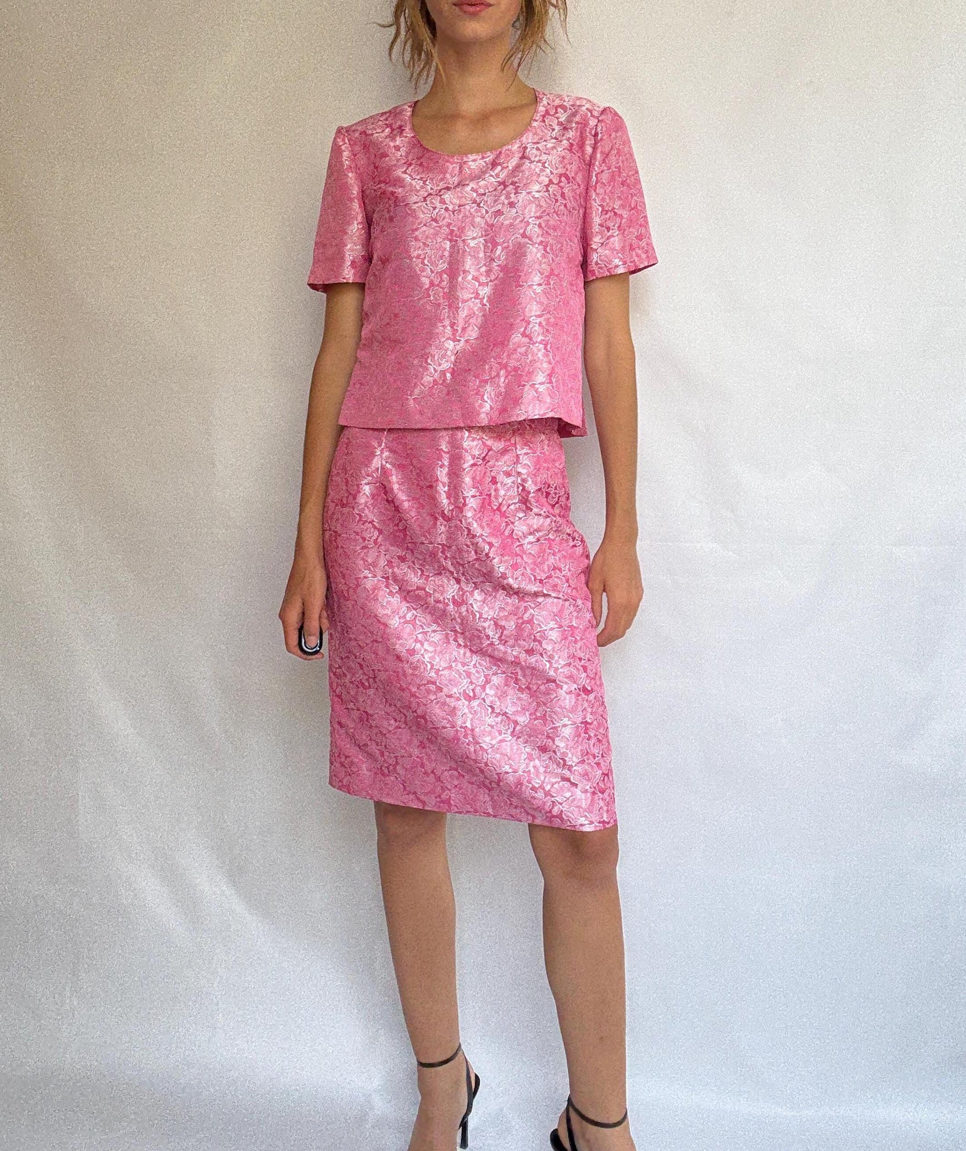 Vintage Pink Brocade Set – Handmade Spanish Skirt Top Jacket Suit – Barbie core office outfit, Size M-L