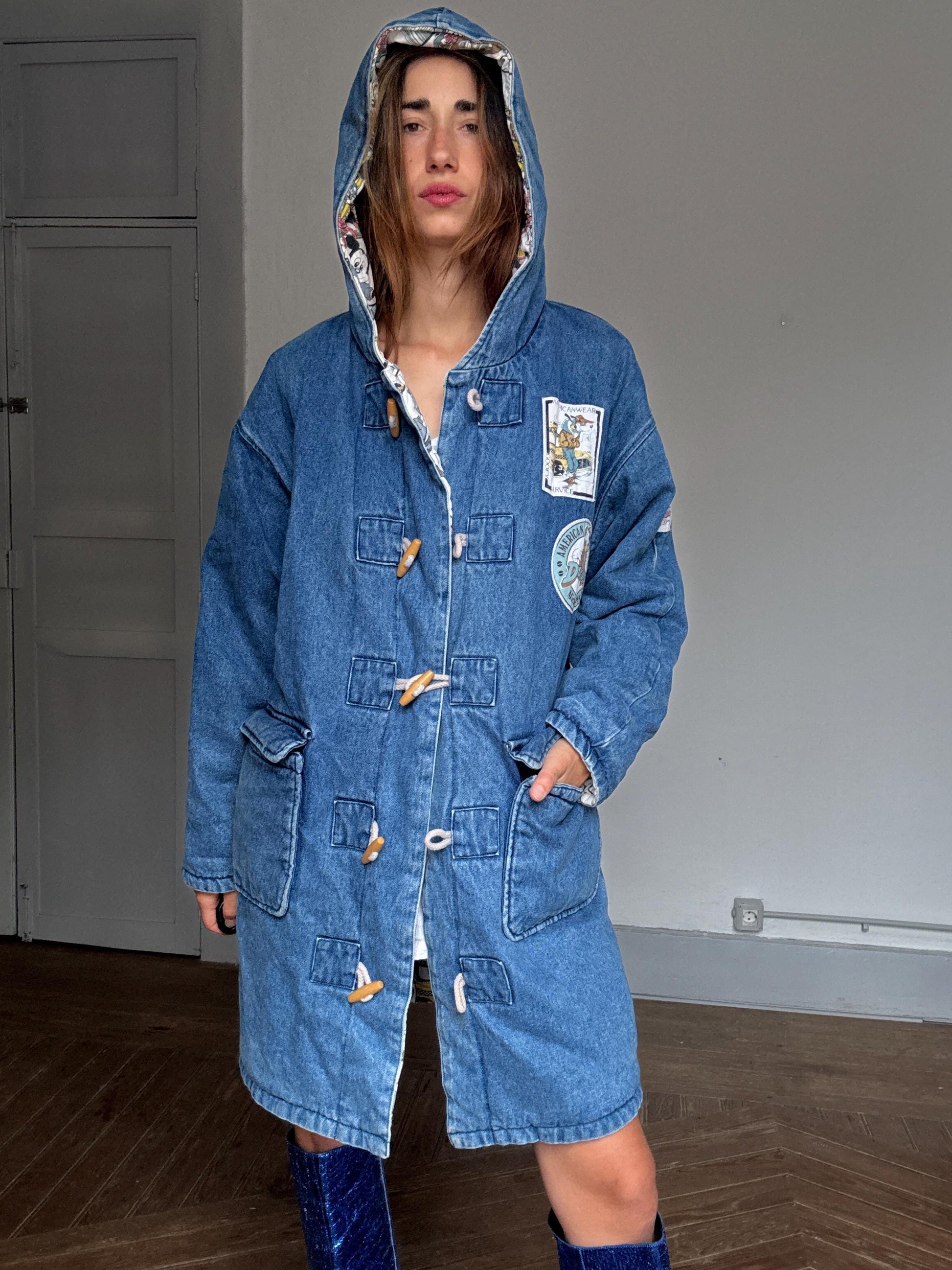 Rare vintage Mickey Mouse duffel coat – heavy cotton denim, cartoon print lining, toggle closure, warm padded Disney outerwear