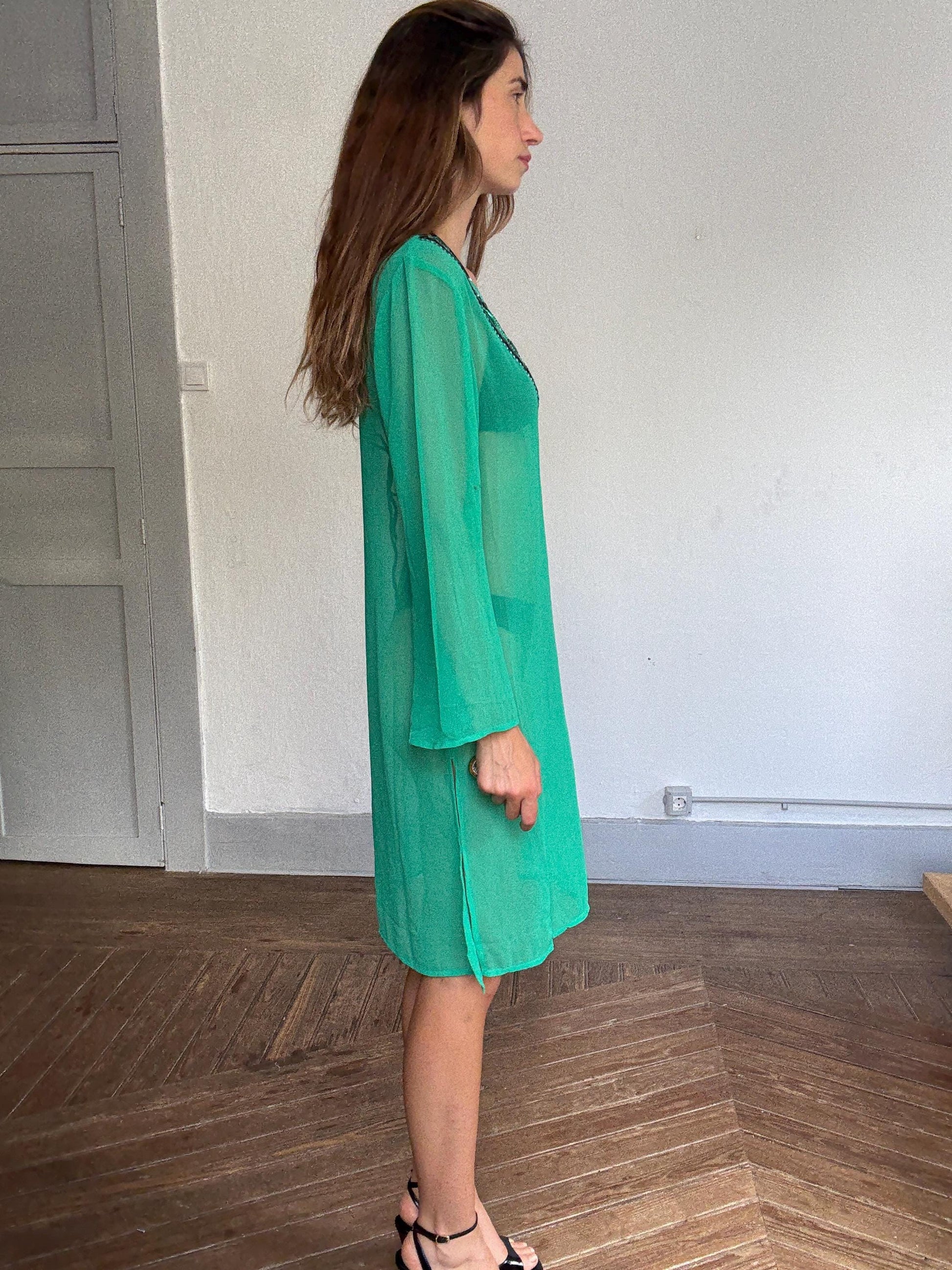 Vintage green sheer tunic dress with deep V neckline – beaded gemstone trim, flowy silhouette, KLUMI, M/L fit, glam beach cover-up