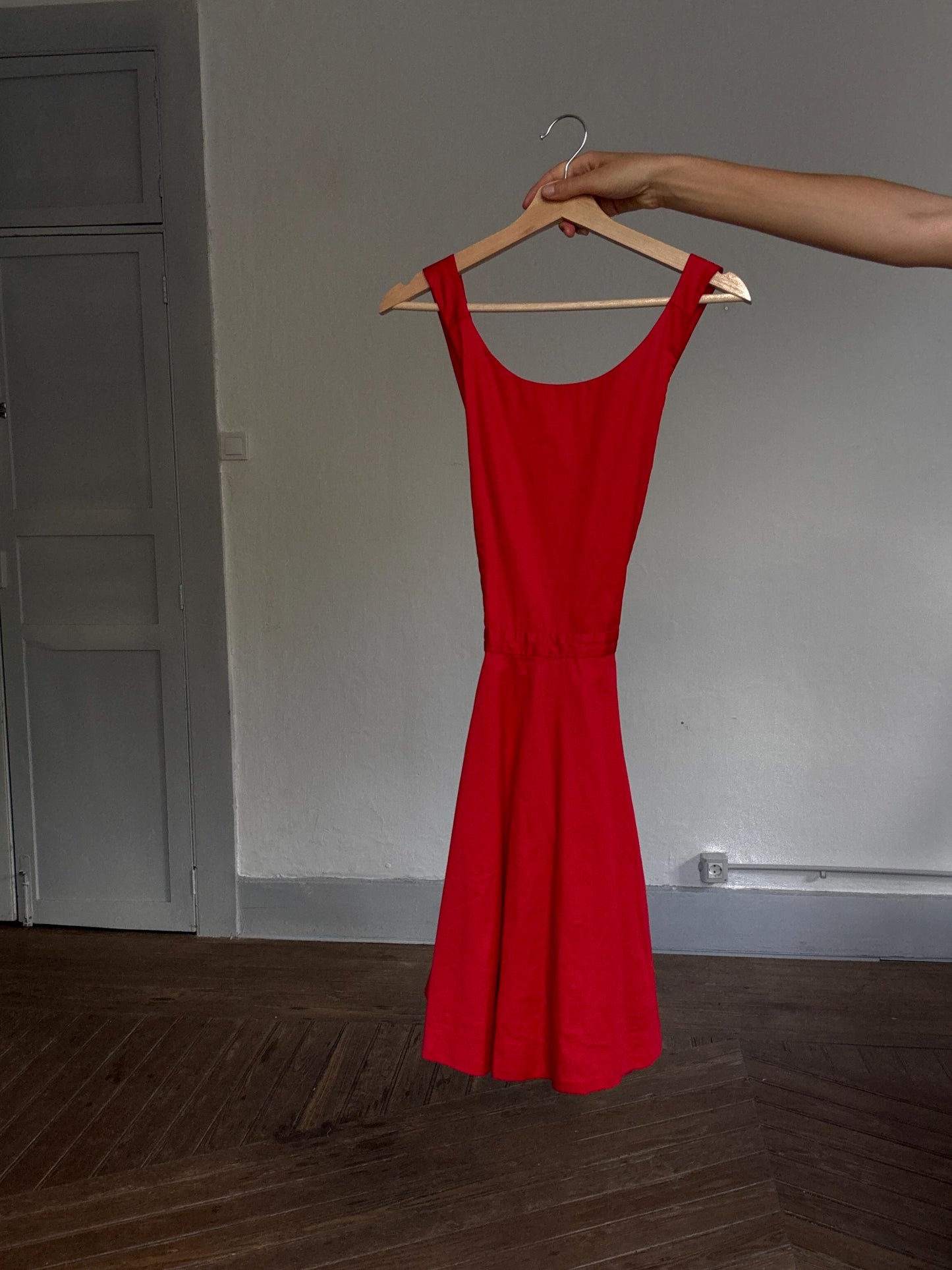 Polo Ralph Lauren red fit & flare dress – US 16, criss-cross back, sleeveless, 100% cotton, bold open-back mini