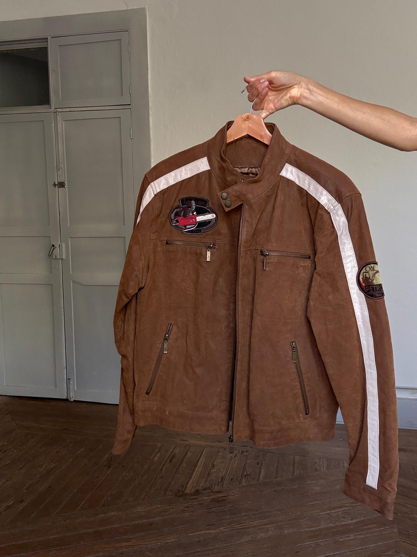 Vintage brown racing leather jacket – size 50, real pigskin, moto patches, 4 outer pockets, retro unisex streetwear