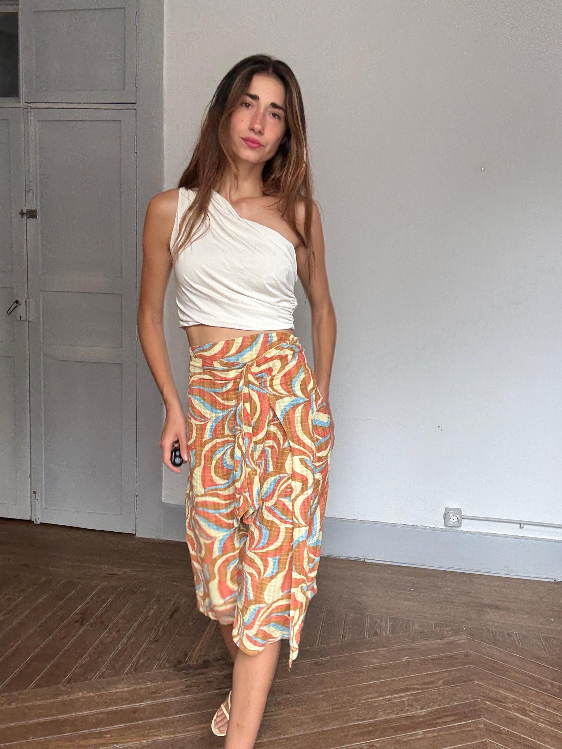 Natura vintage swirl print midi skirt – size M, 100% cotton, Y2K aesthetic, back zipper, front tie detail