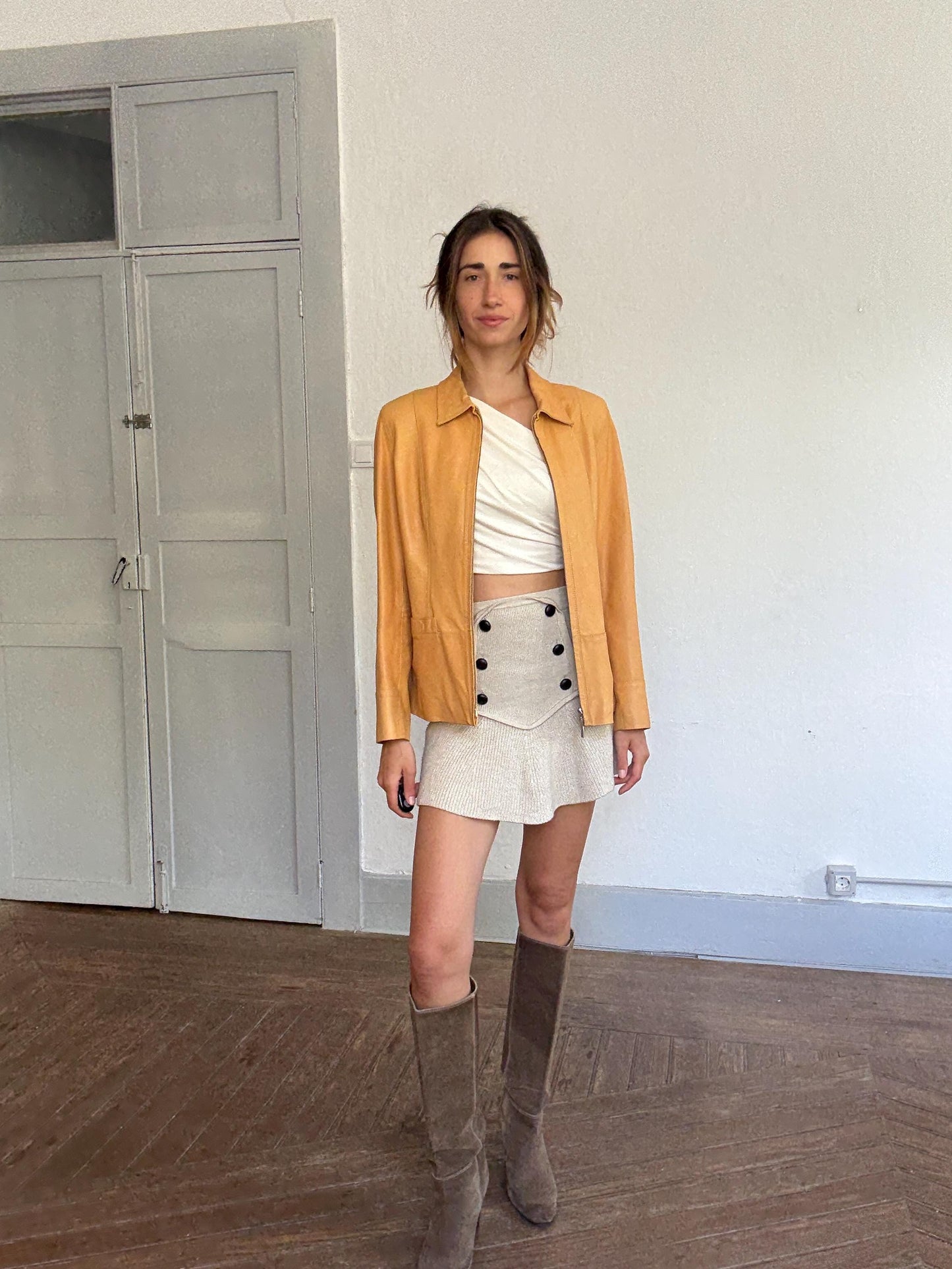 Victor Sanjuan lambskin leather jacket – size 44, YKK double zip, sheepskin, tailored fit, light tan biker style