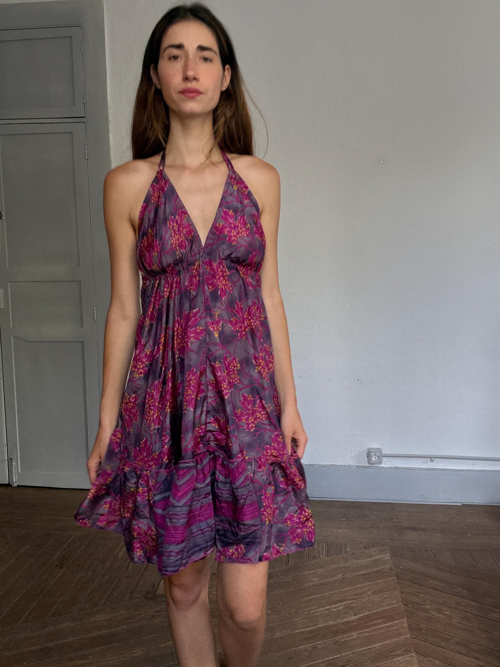 Boho Open Back Floral Halter Dress – 70% Silk, Y2K Festival Look, Size S-M