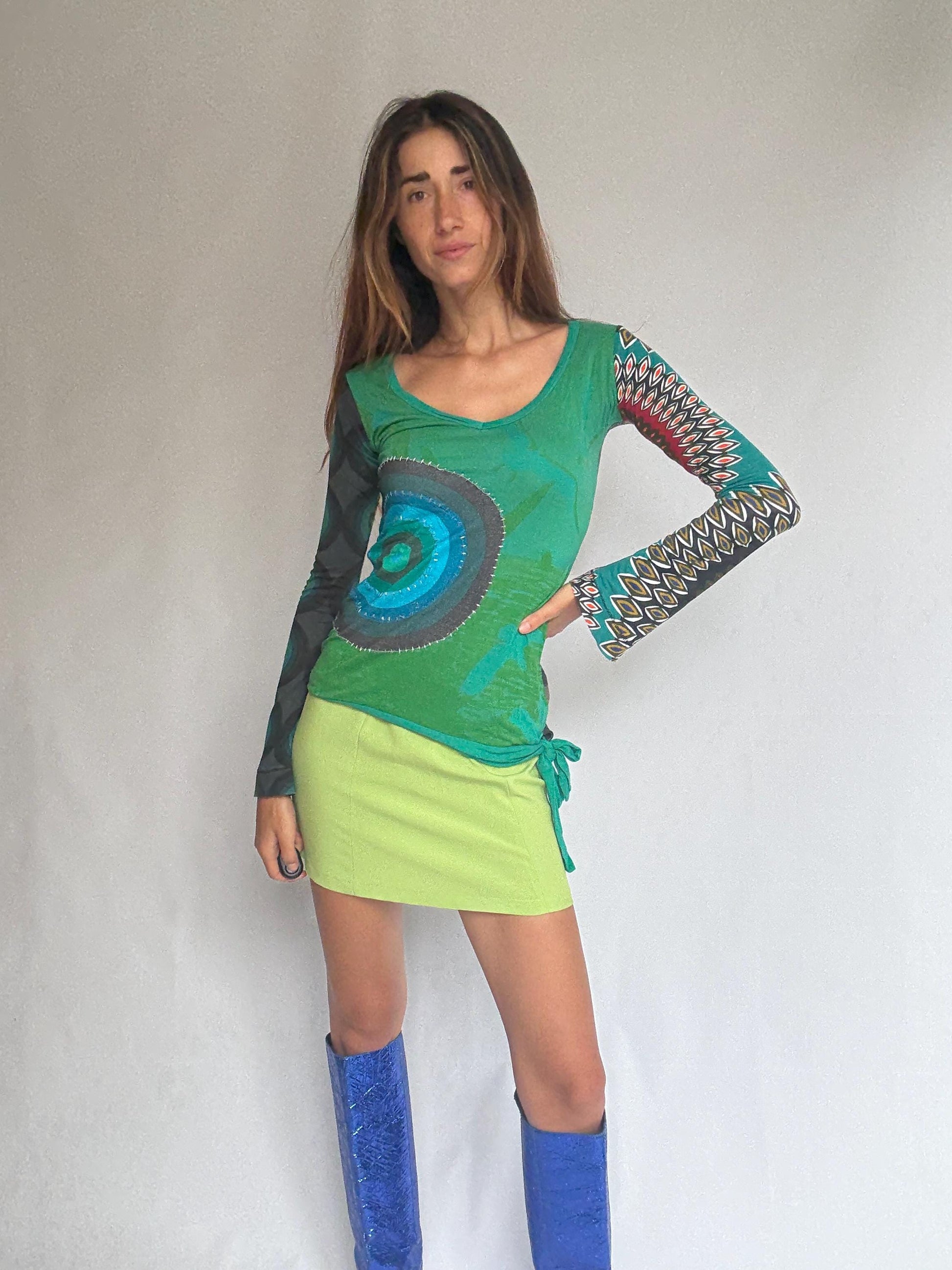 Desigual long sleeve green graphic blouse – bold print, tie waist detail – soft viscose top – no size tag, fits like XS–S