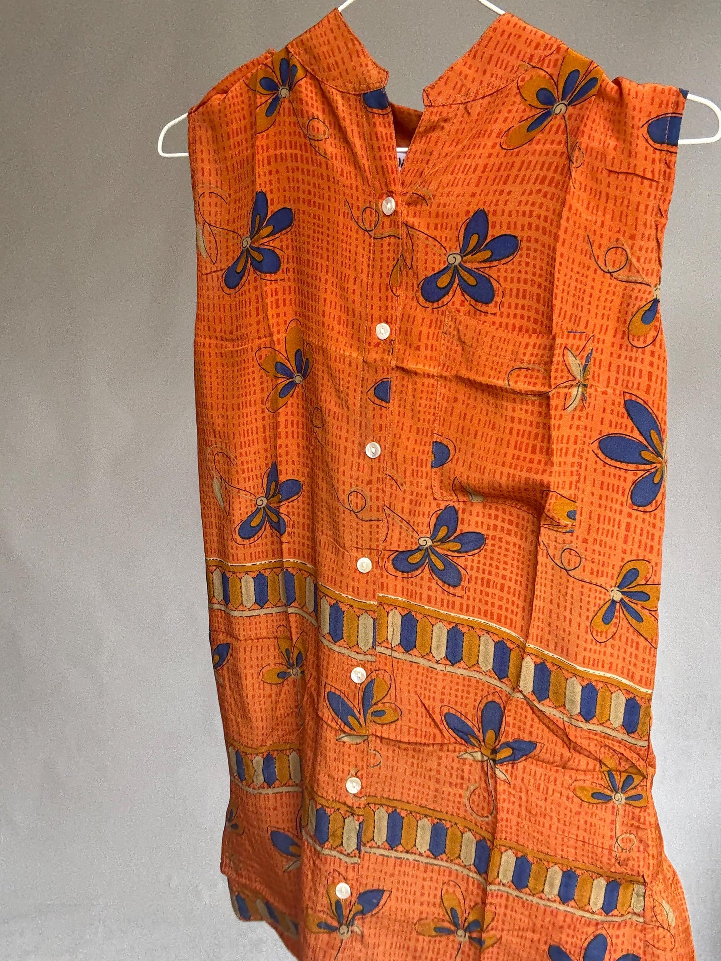 Vintage 100% Silk Dress in Bold Orange & Blue – Made in India – Size S/M