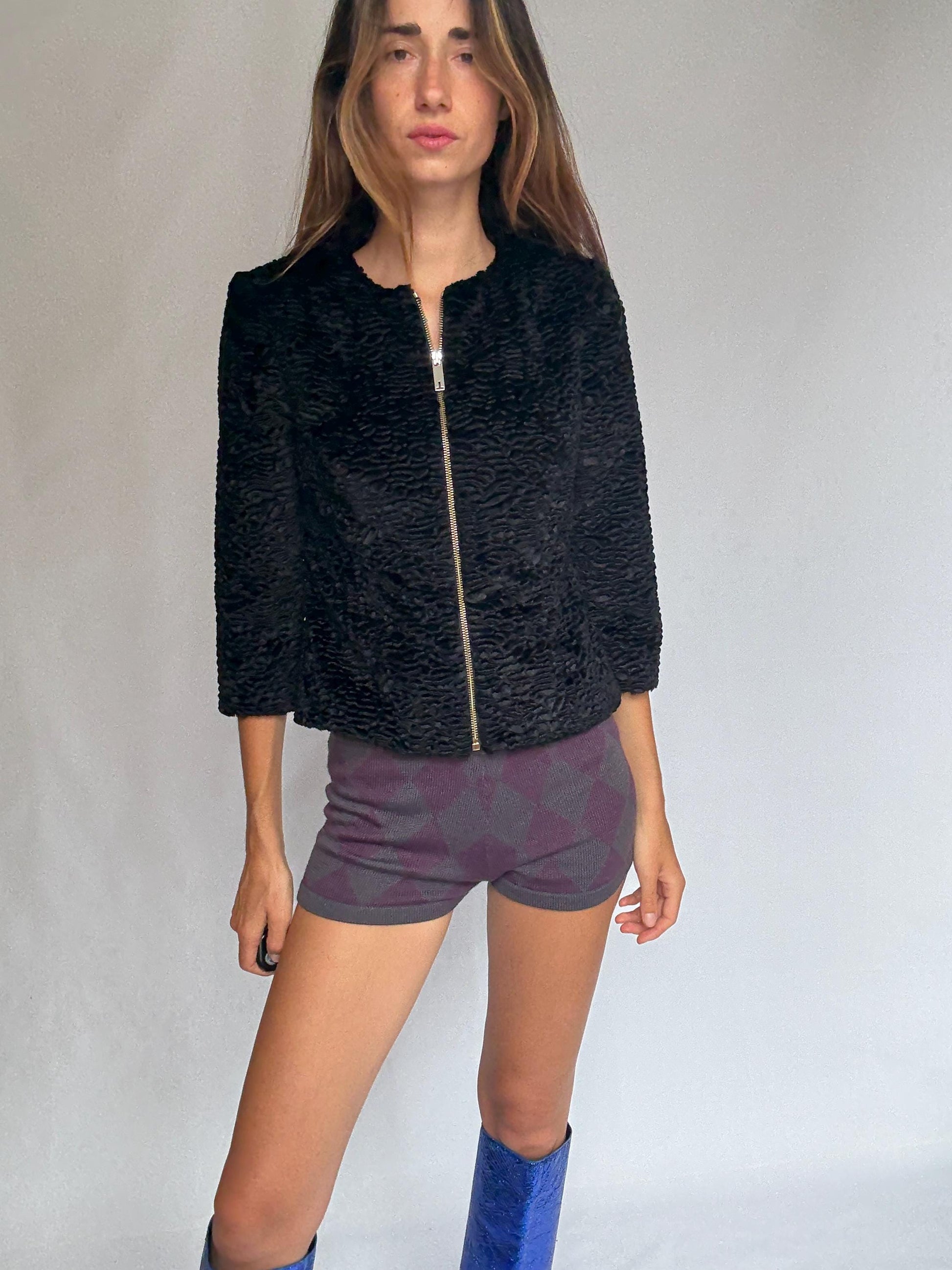 Ted Baker London textured black zip-up jacket, luxe lightweight layer with a sculptural feel – chic secondhand in great condition