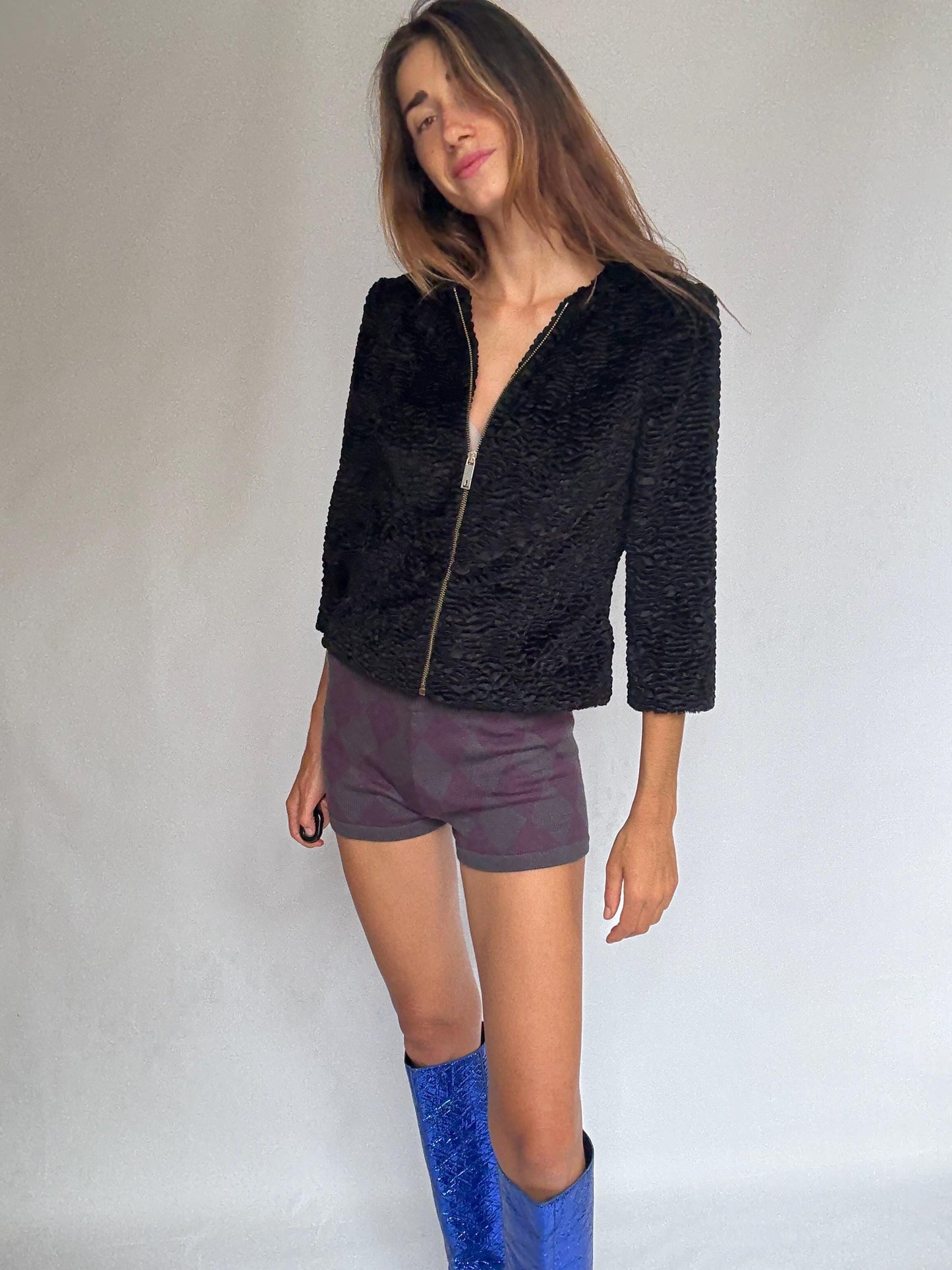 Ted Baker London textured black zip-up jacket, luxe lightweight layer with a sculptural feel – chic secondhand in great condition