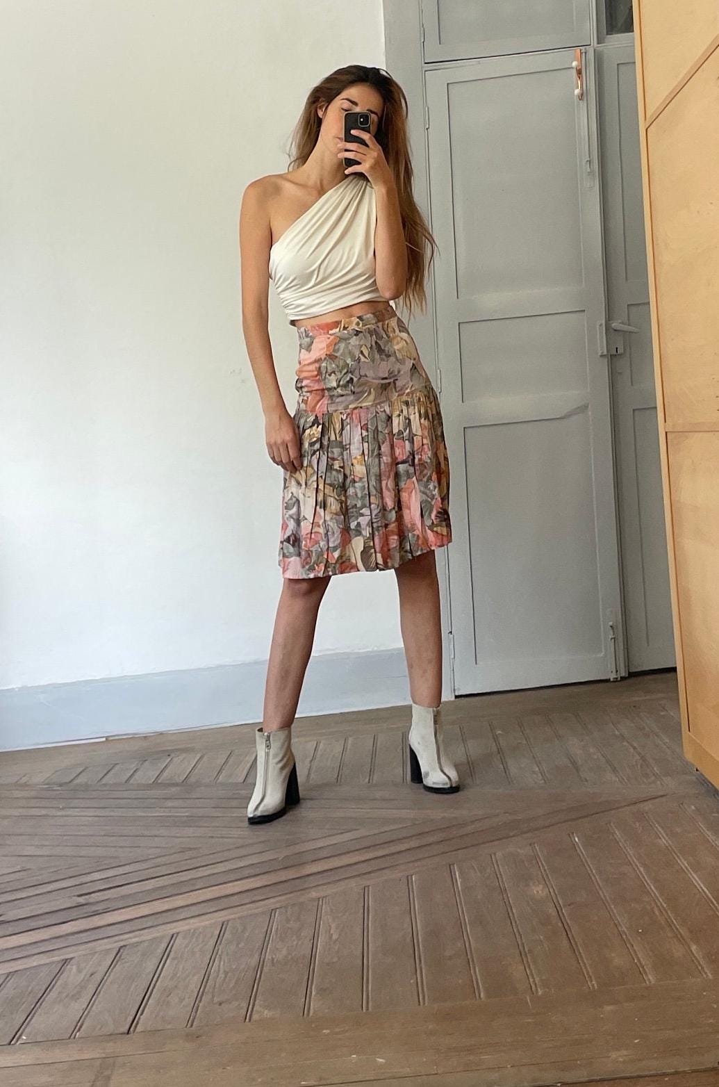 Vintage handmade floral summer skirt, Cute lightweight pleated skirt, Handmade antique woman clothing