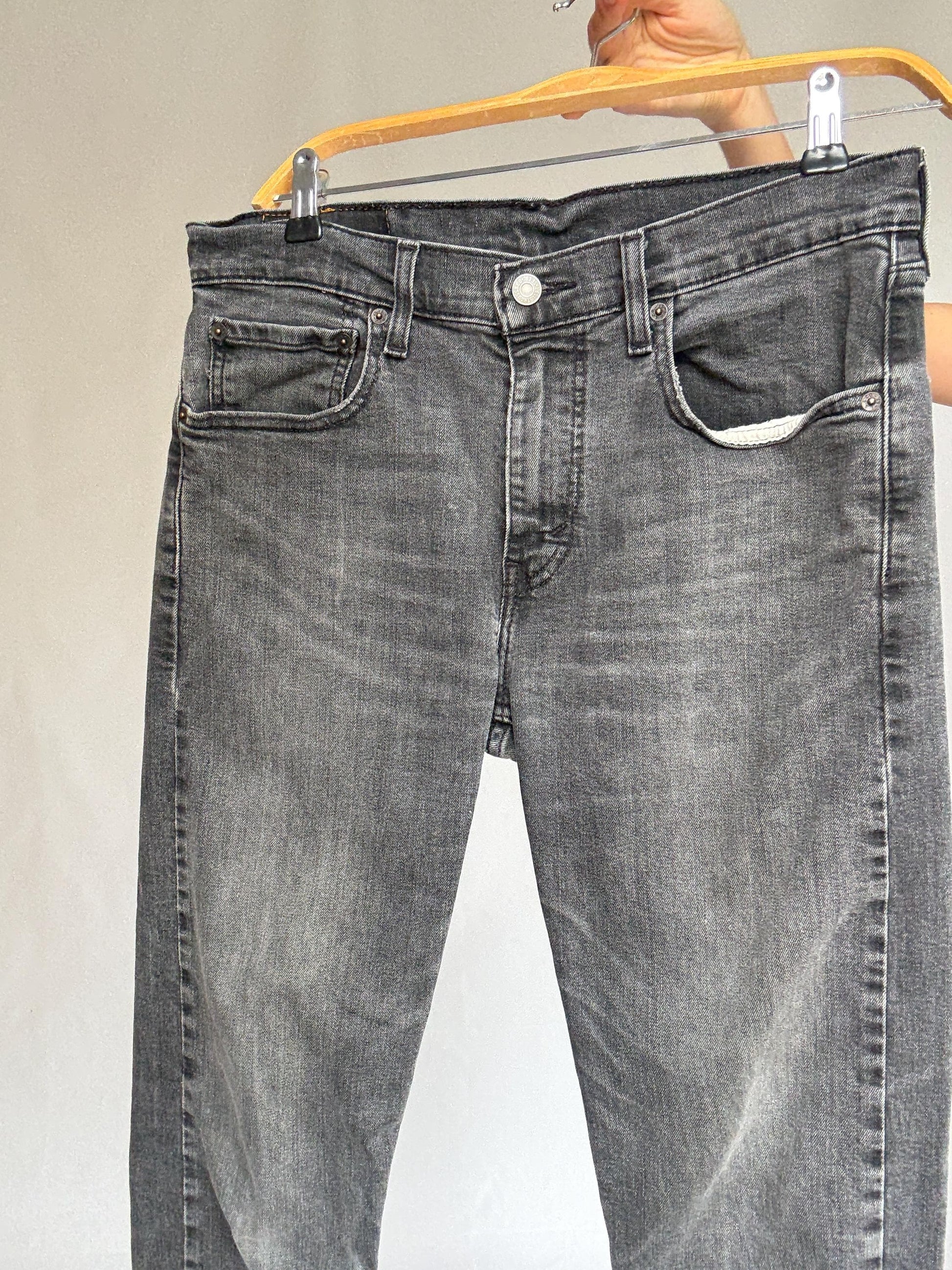 Levi’s 502 Hi-Ball W31 jeans – black tapered denim with ankle crop – vintage Levi’s San Francisco original riveted fit