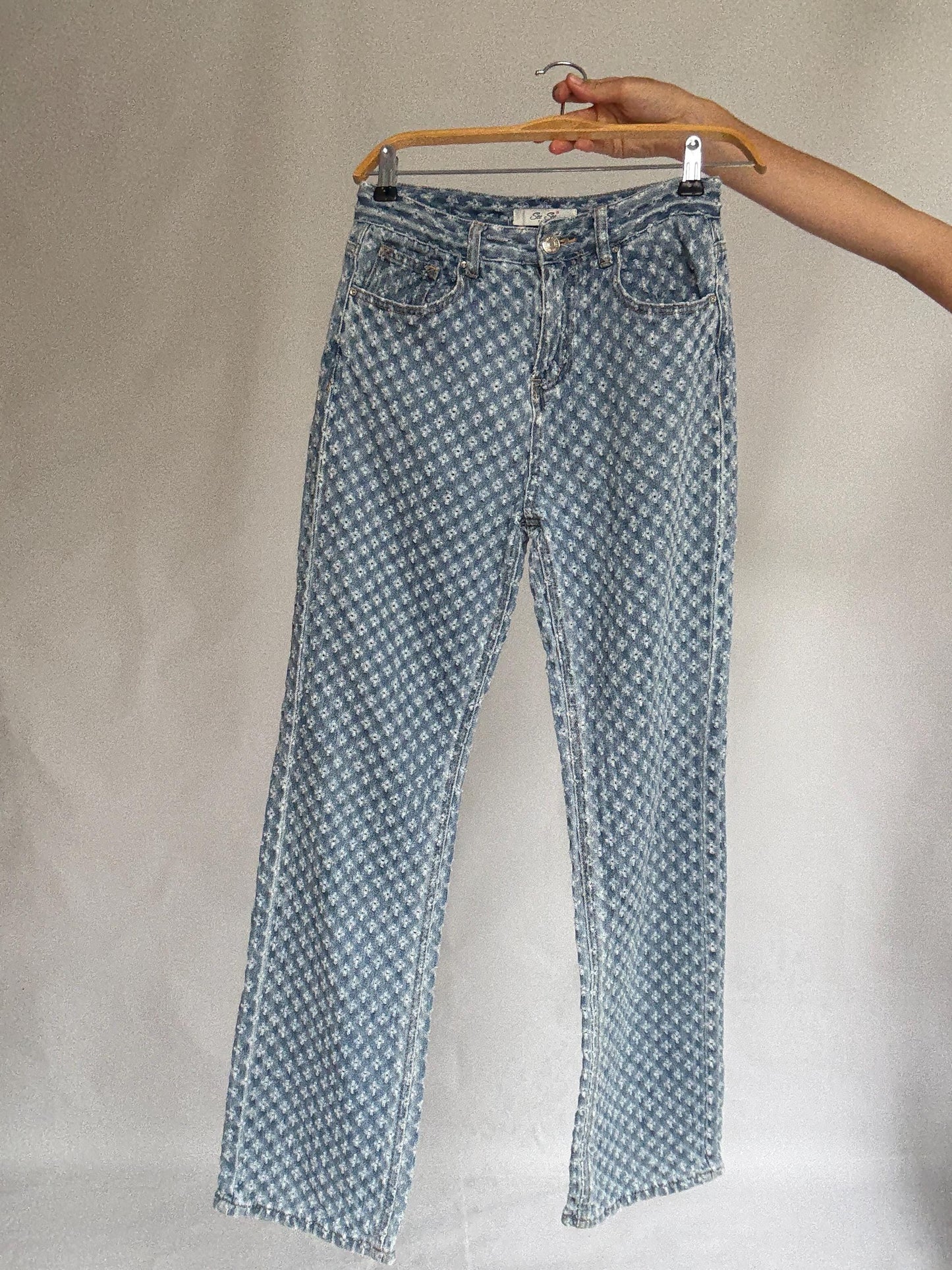 See See Paris textured denim jeans – light wash cotton blend with floral eyelet design, comfy everyday fit, straight leg, size M