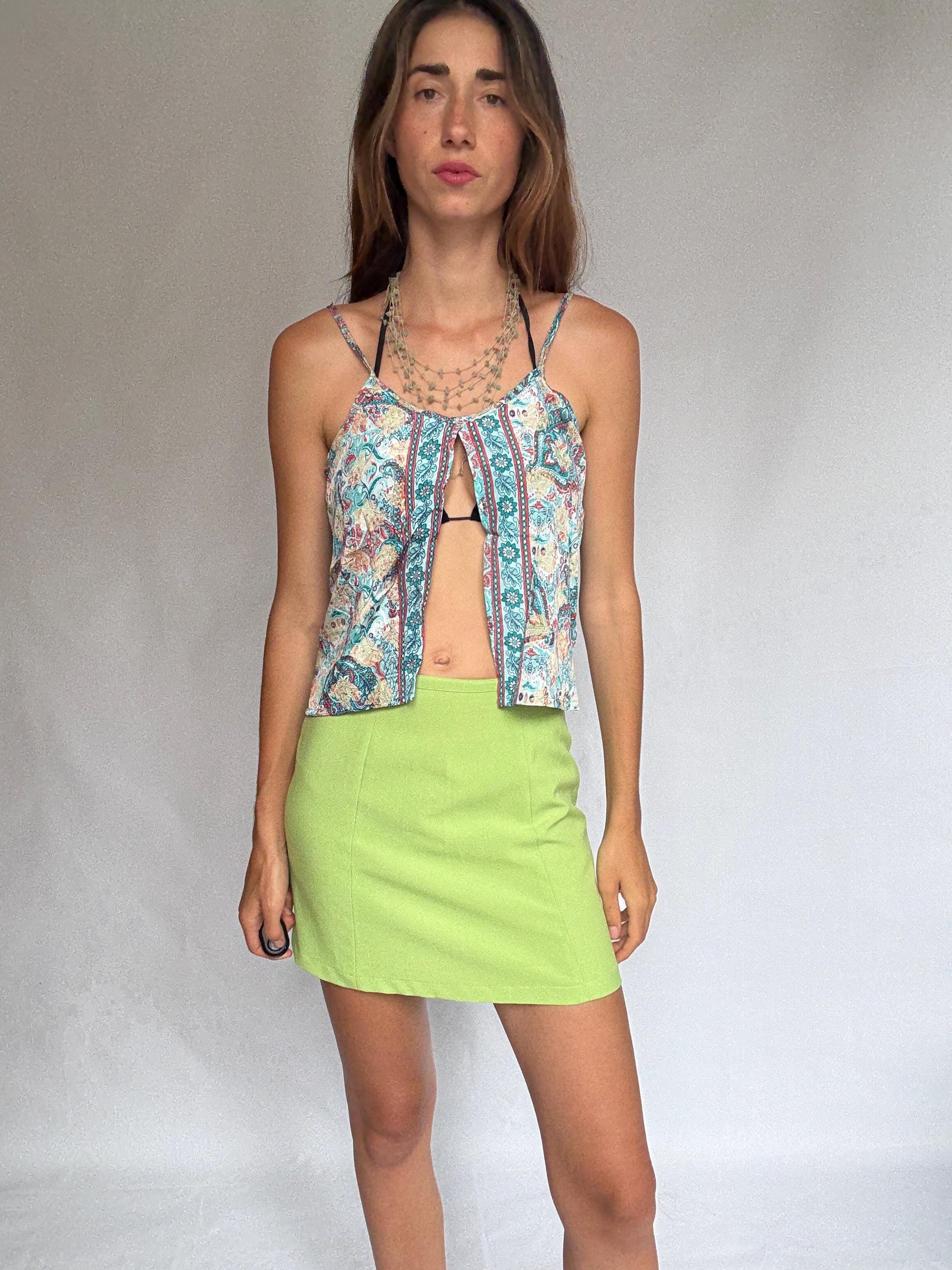 Boho silk camisole top – tropical floral embroidery, open front cut, Coachella-style festival look, 70% silk, fits size S/M, Y2K vibe