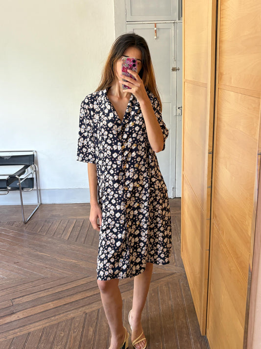 Vintage handmade floral blue dress, Flower print housewife dress, Retro 80s woman dress