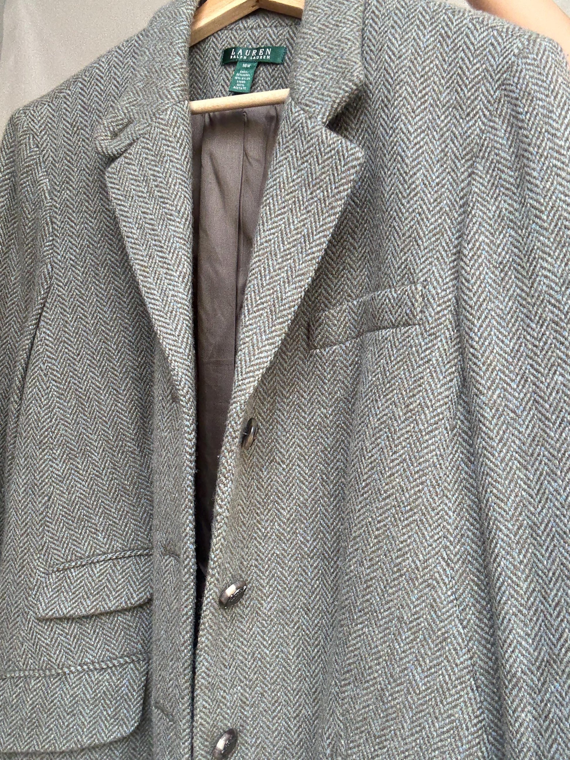 Ralph Lauren vintage wool blazer 16W – herringbone tweed jacket with pockets, classic tailoring for fall layering