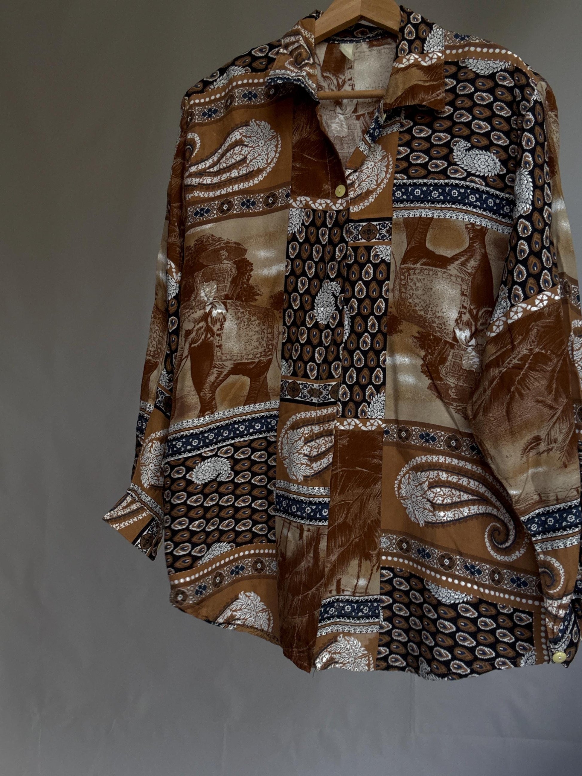 Vintage patch print blouse – brown paisley shirt, long sleeve, relaxed fit, 90s boho grandpa style, one size oversized