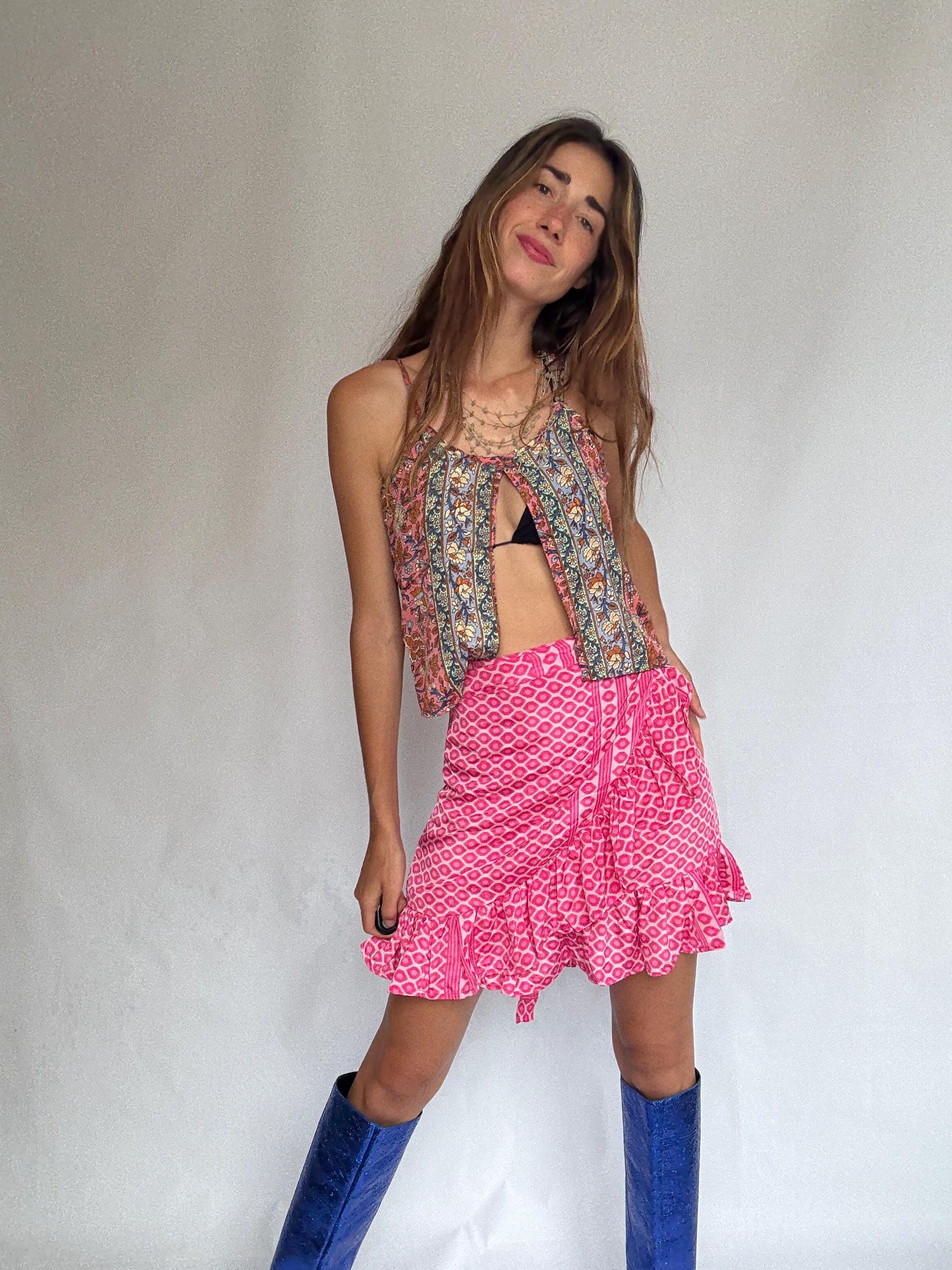 Pink Silk Ruffle Wrap Skirt – Sindia NWT, Size S–L Adjustable, Festival Boho Summer Vibes, Lightweight Vibrant Print, Cottagecore Beach