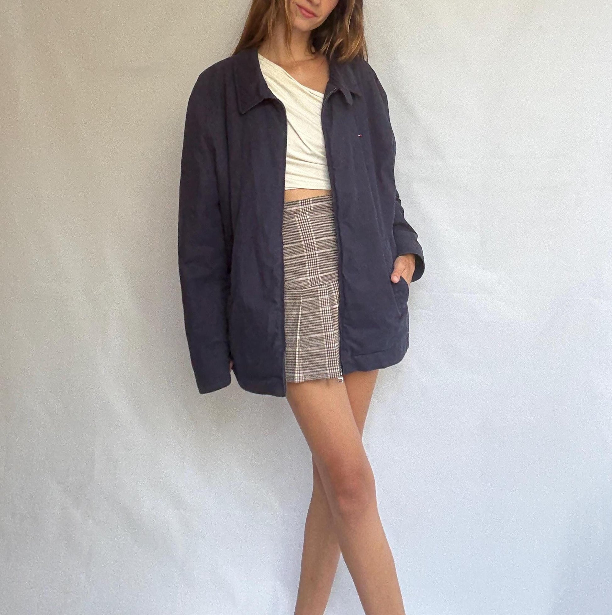 Vintage Tommy Hilfiger 4XLT Padded Jacket – Navy Blue | Oversized Outerwear with Quilted Lining