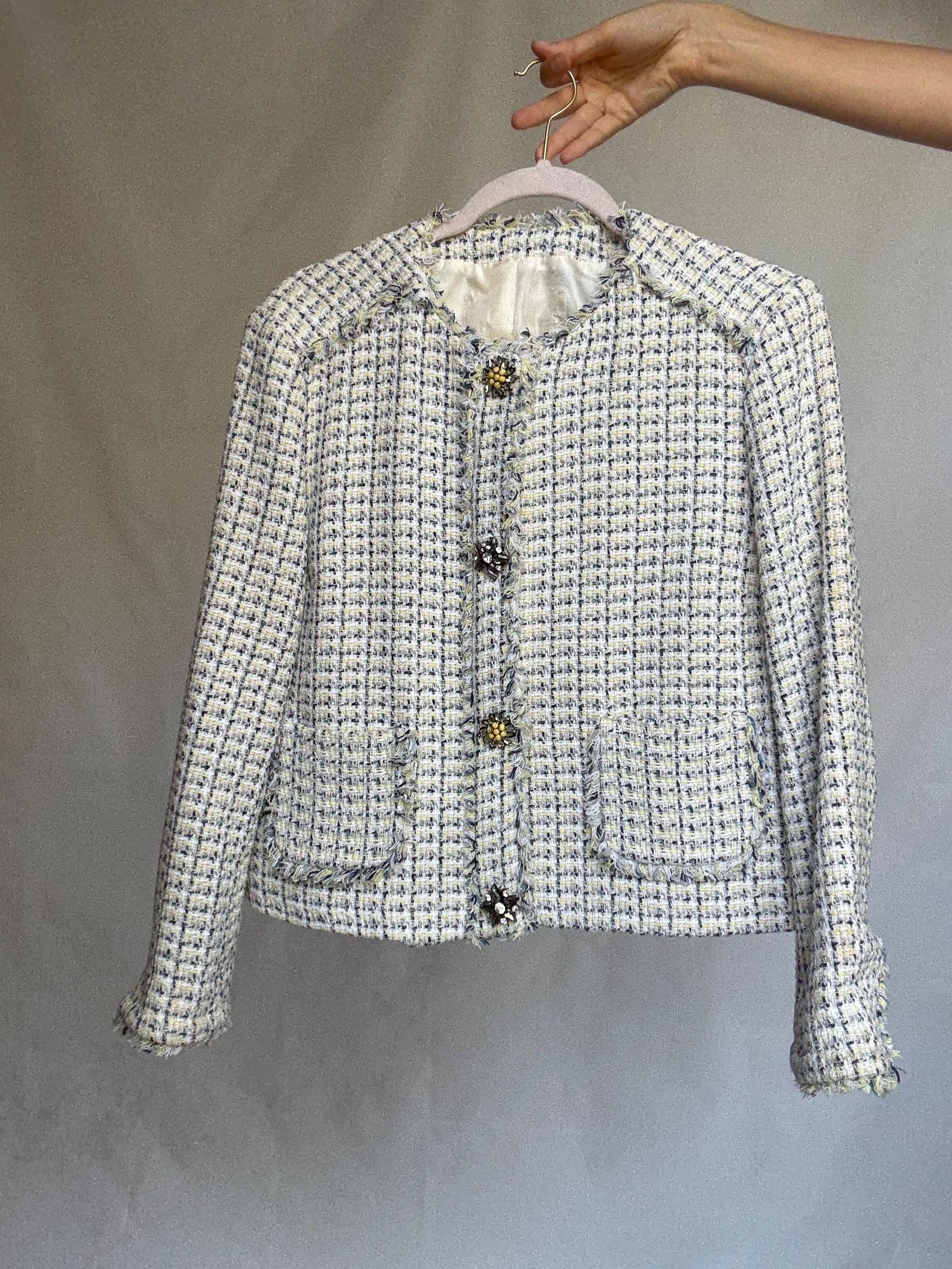 Elegant tweed-style cropped jacket with floral crystal buttons, cream check pattern, lined, 2 front pockets, classic fit