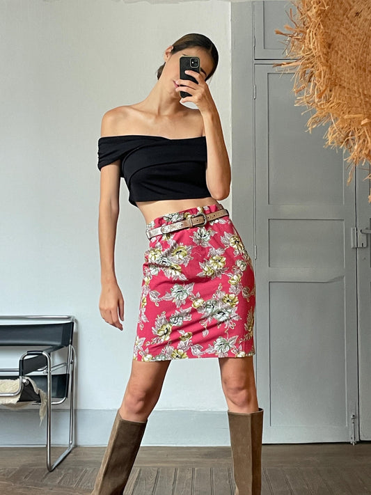 Vintage pink floral high waist skirt.