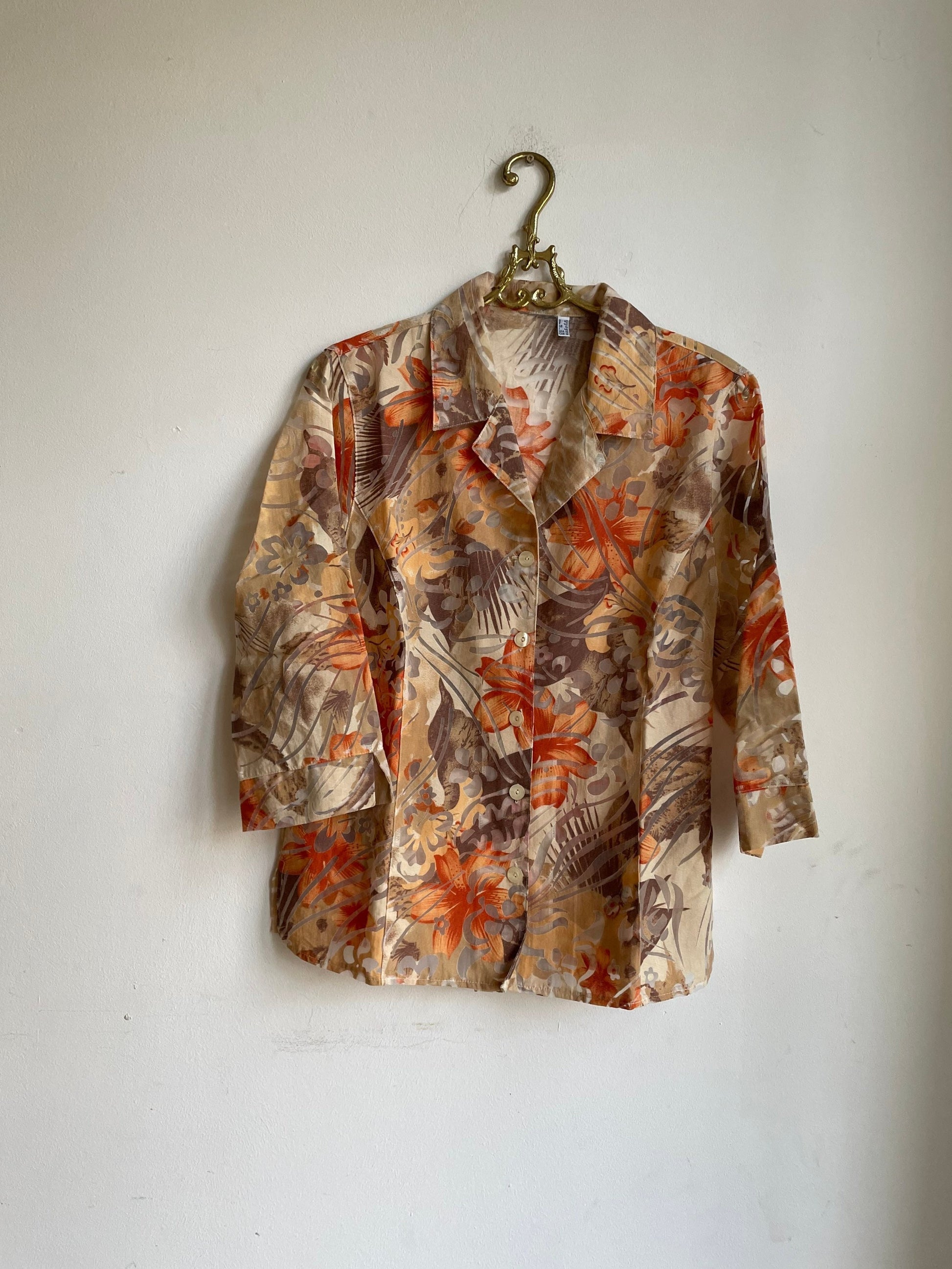 Retro woman vintage Floral Short sleeve Blouse - Retro women's shirt, Oversized summer blouse, Orange and yellow abstract pattern top, M - L