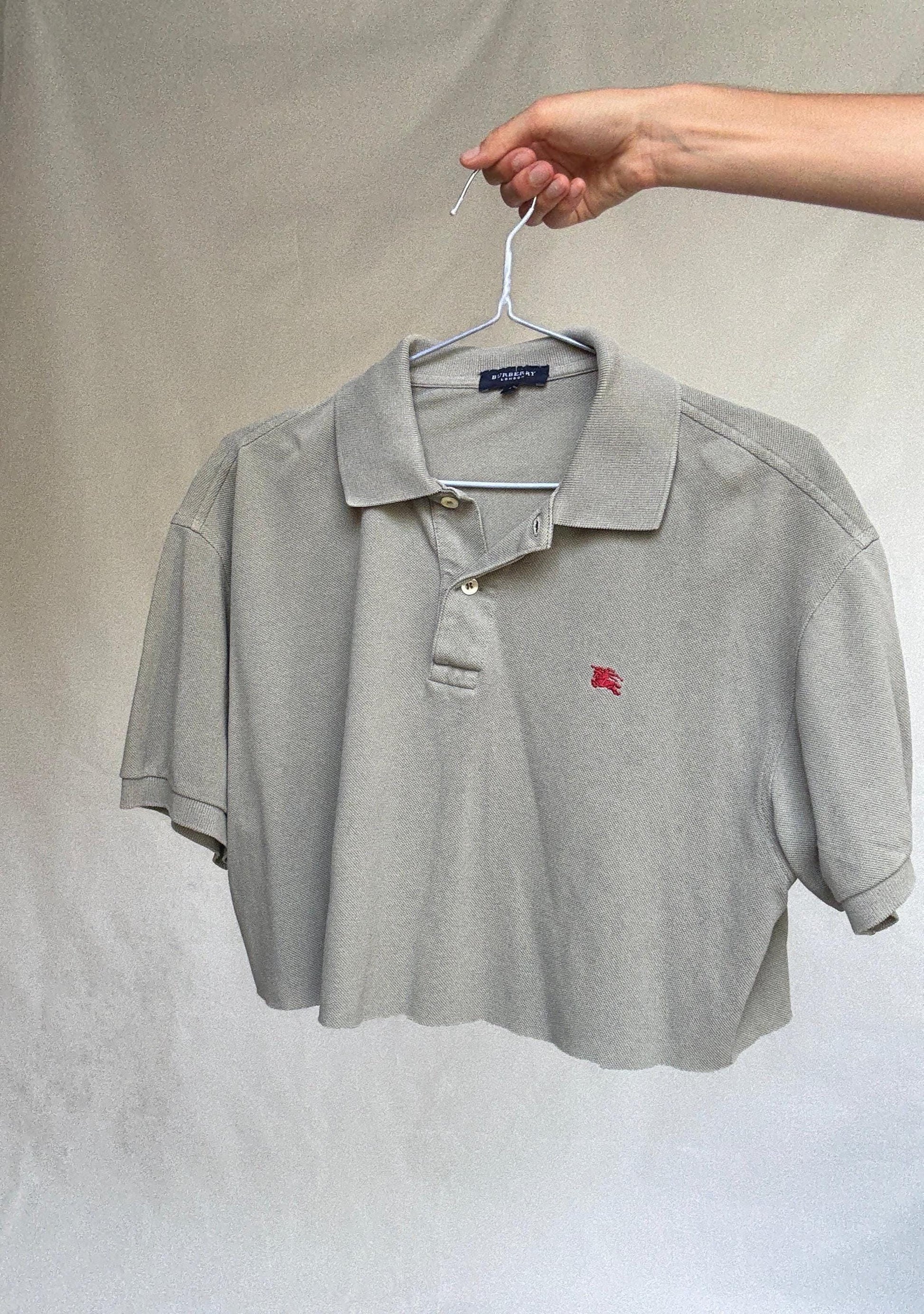 Vintage Burberry cropped polo shirt – olive green short sleeve logo top with collar and button placket – Burberry London size 5