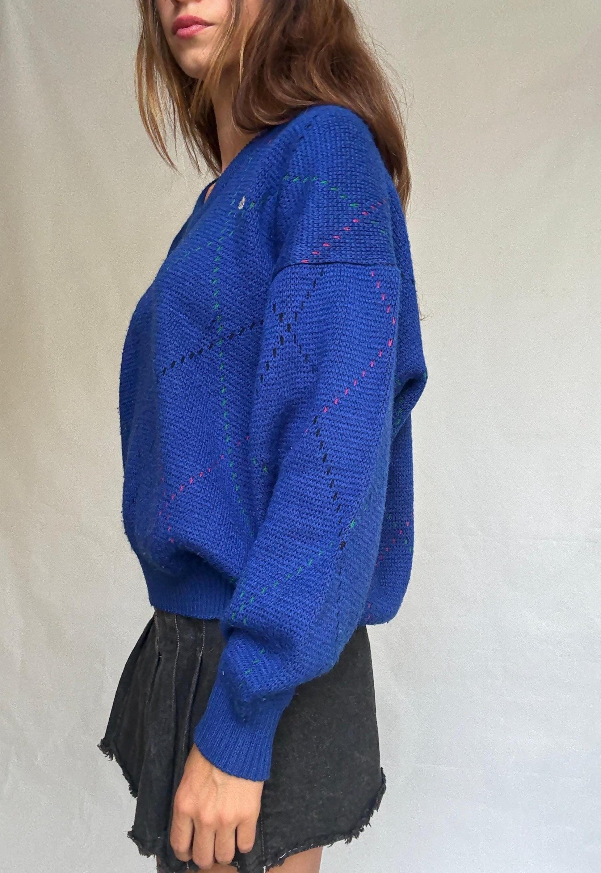 Vintage Lacoste navy V-neck sweater – wool blend pullover with logo – size 6 made in Spain