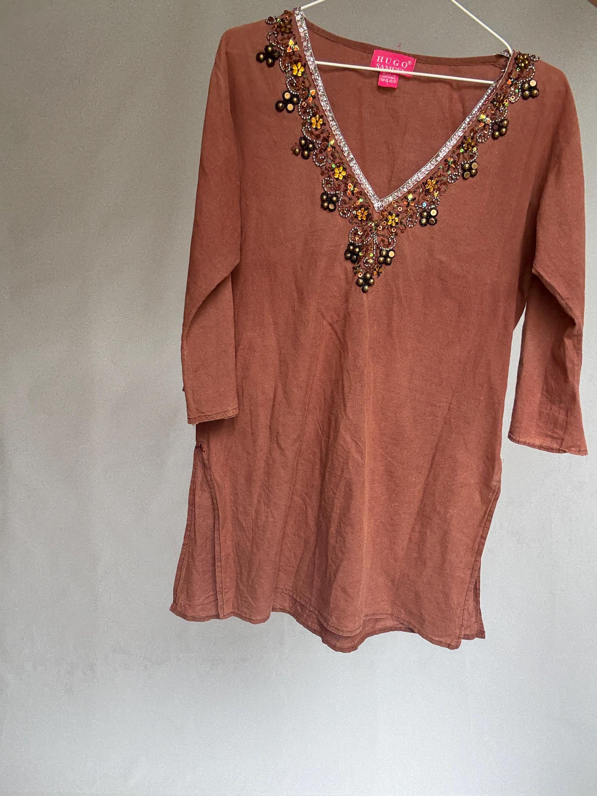Beaded embellished cotton tunic by Hugo Samuel – rust brown boho v-neck top – 100% cotton – labeled L – detailed neckline