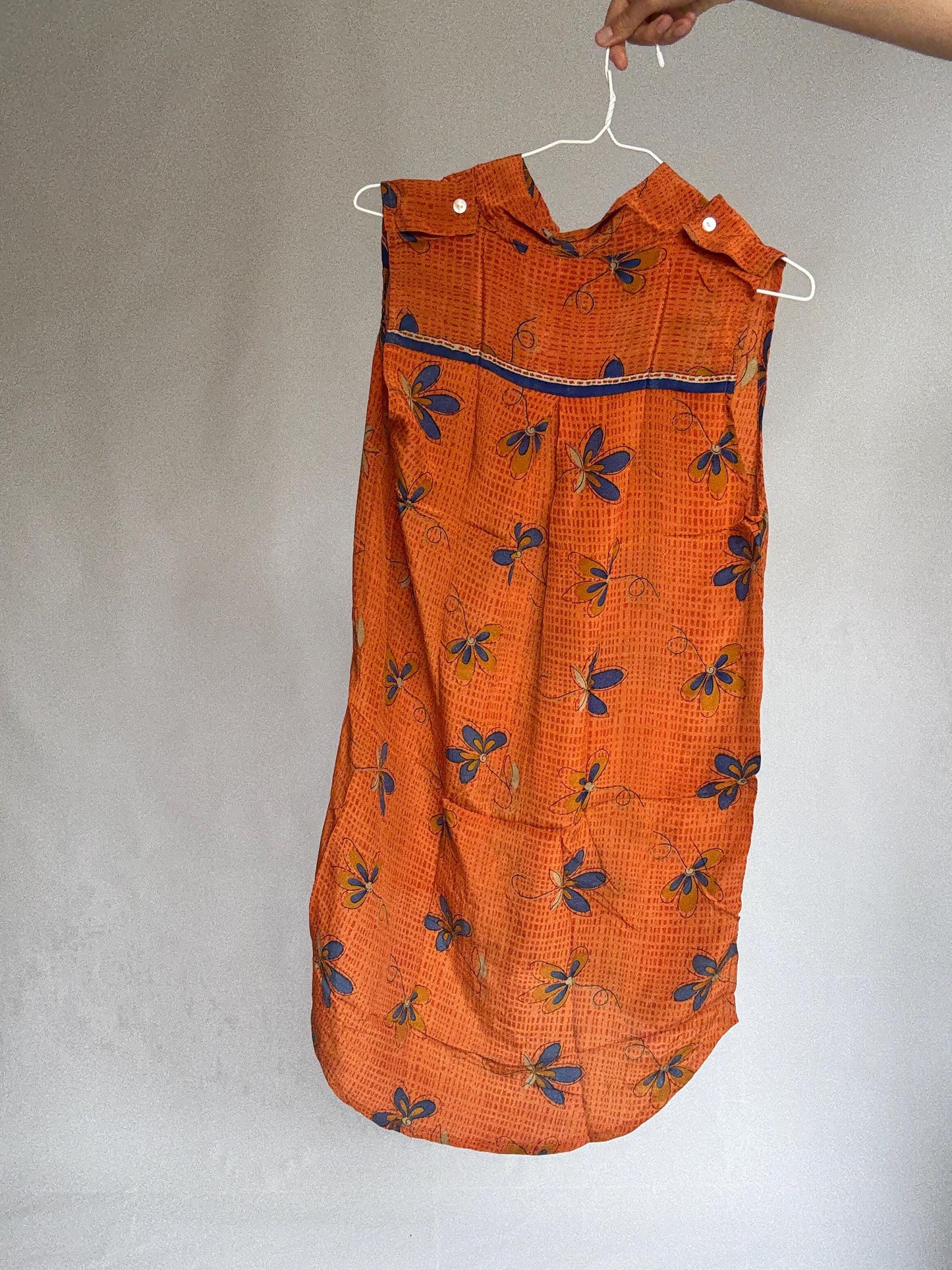 Vintage 100% Silk Dress in Bold Orange & Blue – Made in India – Size S/M