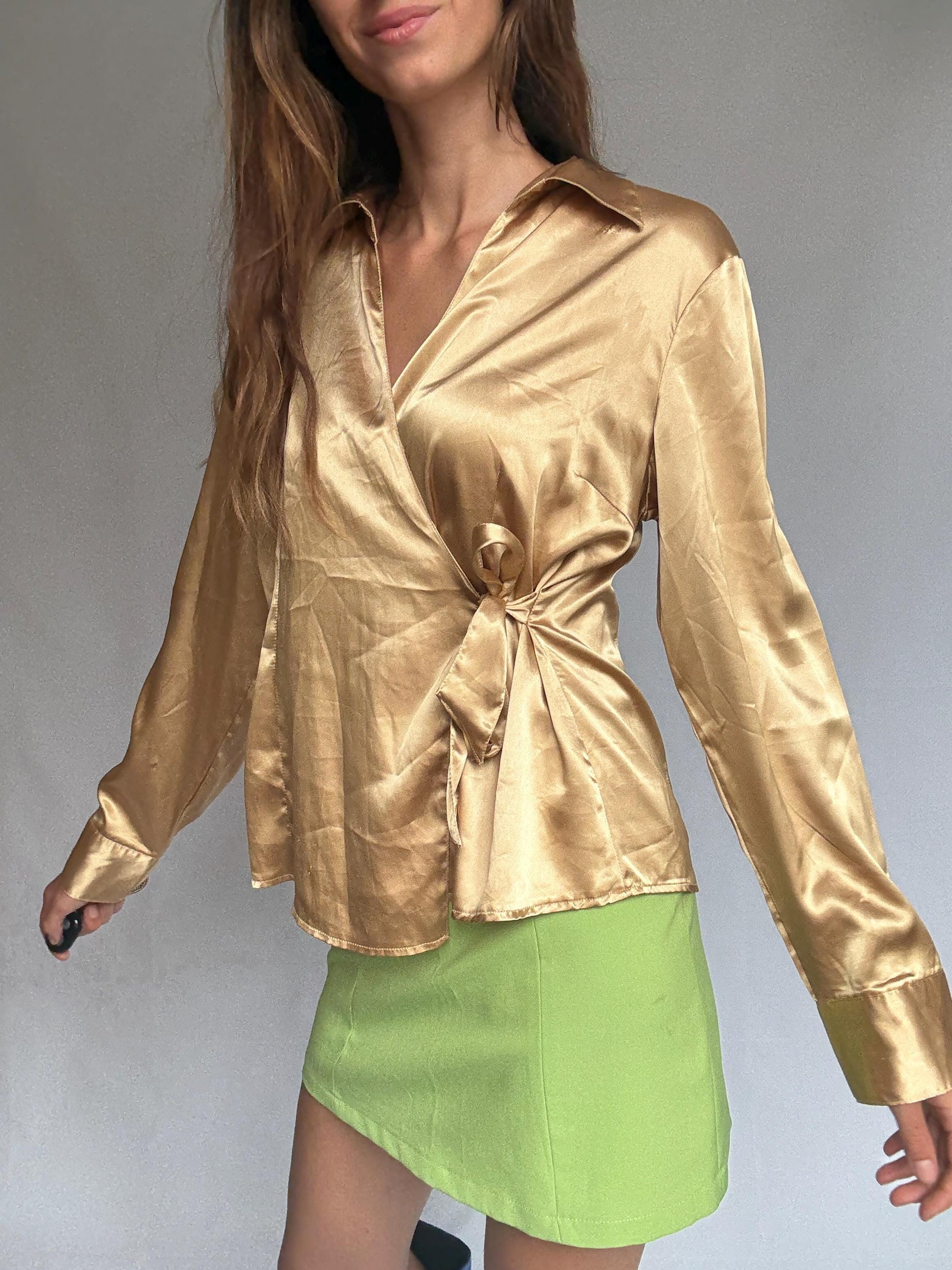 Gold satin wrap blouse by Jaramago – shiny tie-front long sleeve shirt – size 50 – adjustable fit – 100% polyester