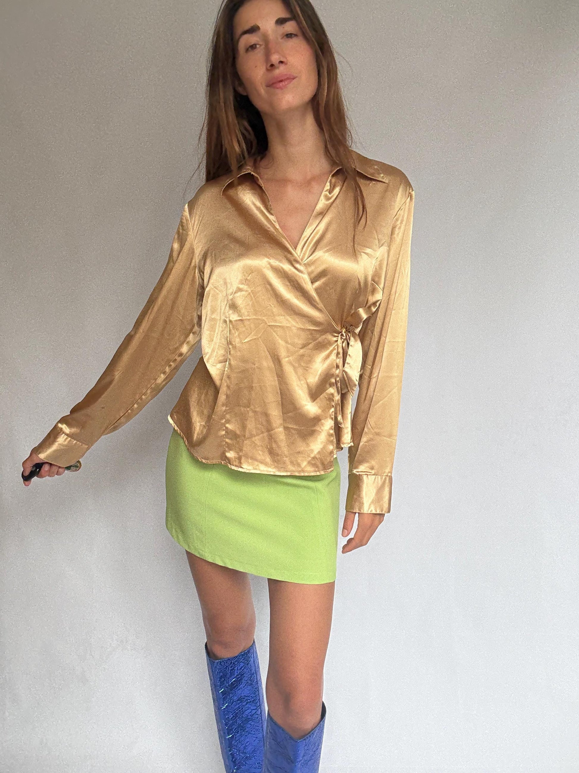 Gold satin wrap blouse by Jaramago – shiny tie-front long sleeve shirt – size 50 – adjustable fit – 100% polyester
