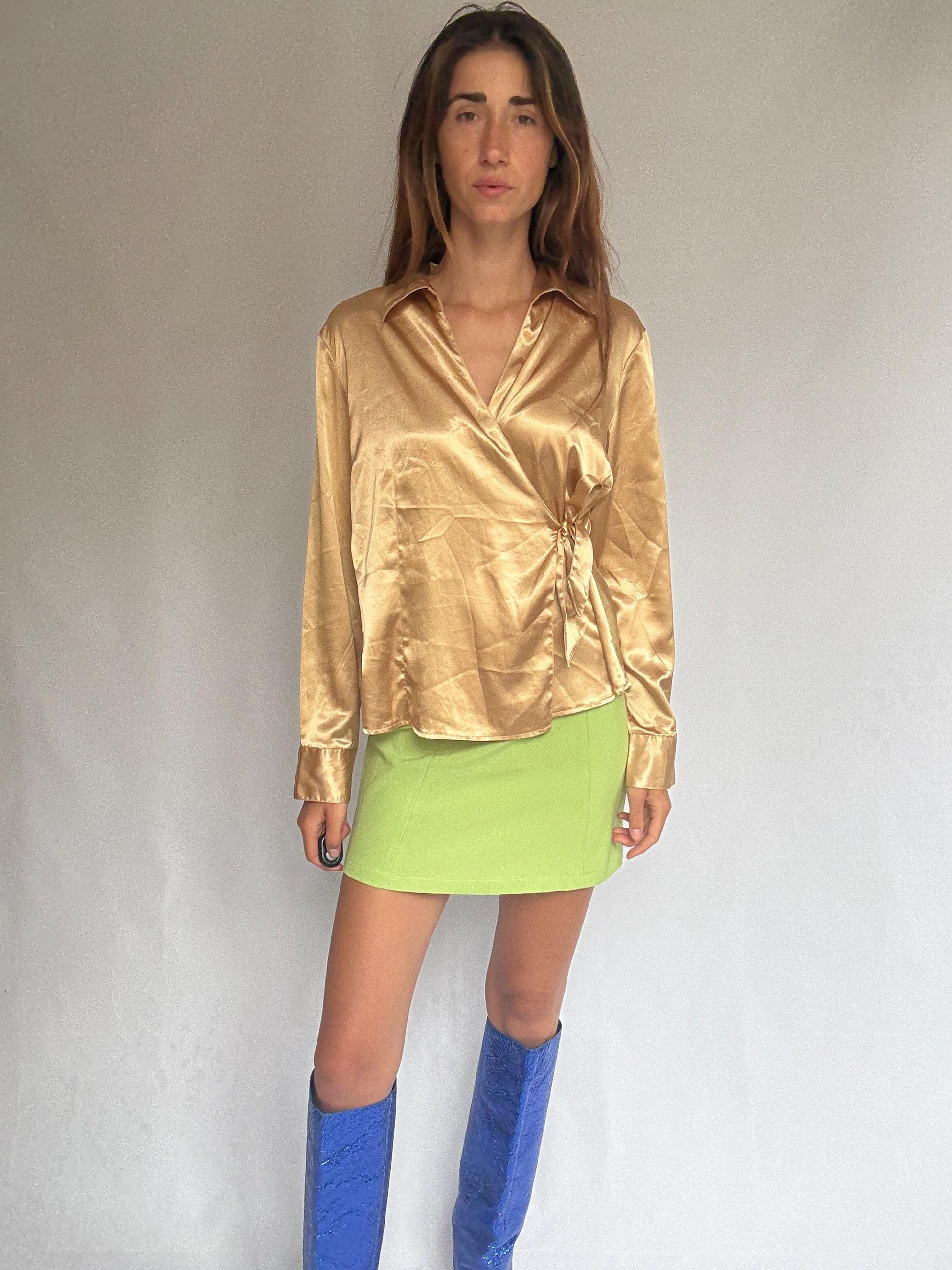 Gold satin wrap blouse by Jaramago – shiny tie-front long sleeve shirt – size 50 – adjustable fit – 100% polyester