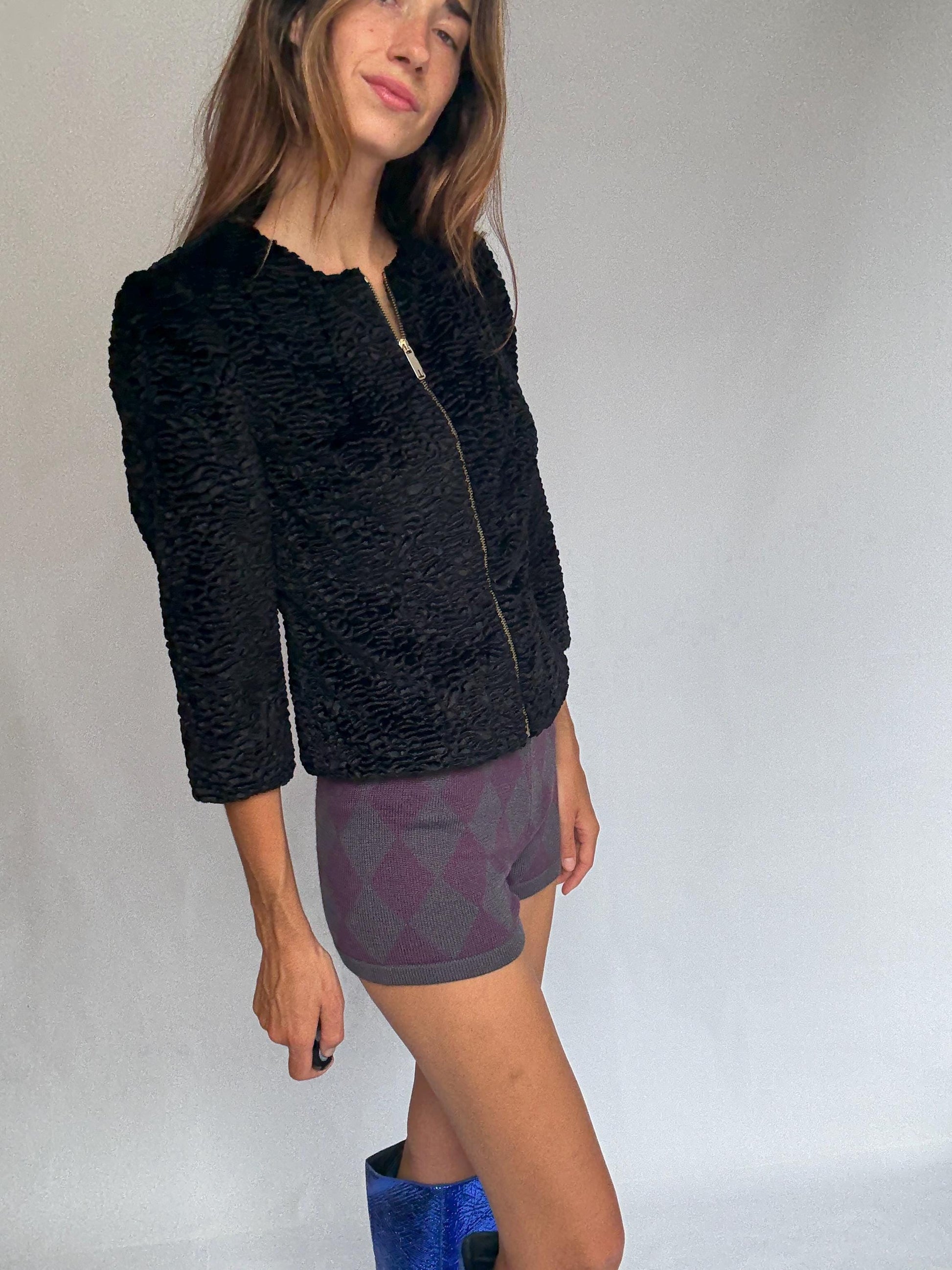 Ted Baker London textured black zip-up jacket, luxe lightweight layer with a sculptural feel – chic secondhand in great condition