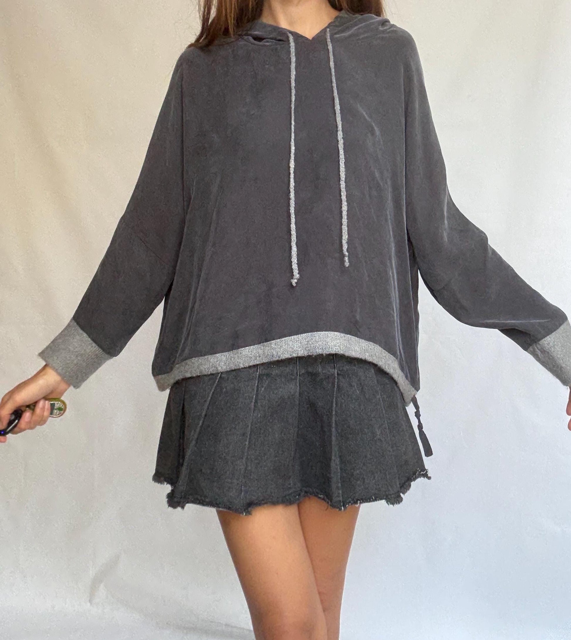 Southern Cotton hoodie XL – charcoal color feels silk blend pullover with wool trim – relaxed oversized fit – soft hooded sweater