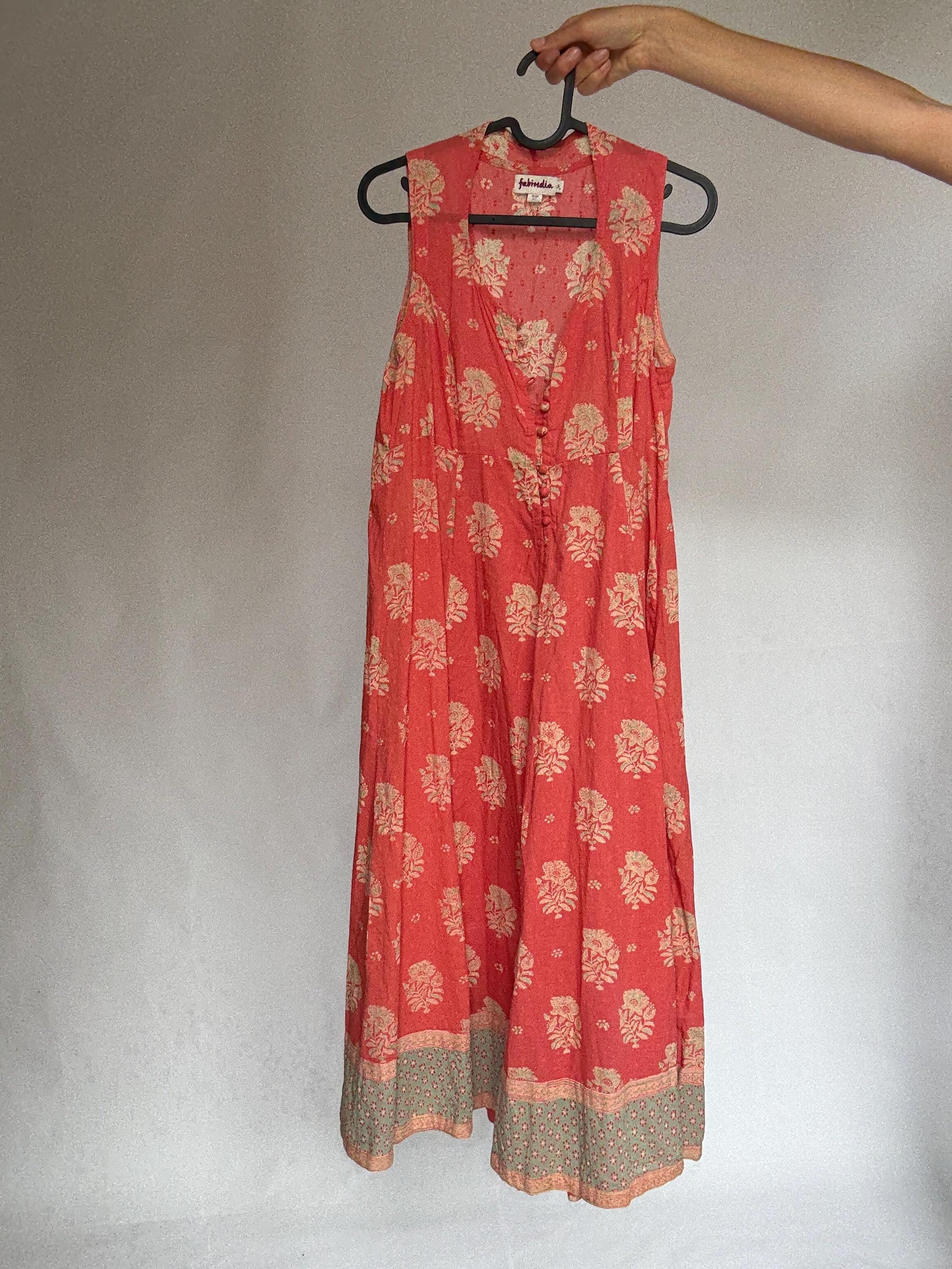 Fabindia sleeveless cotton midi dress – coral floral print – size S slim fit – boho summer dress in breathable fabric