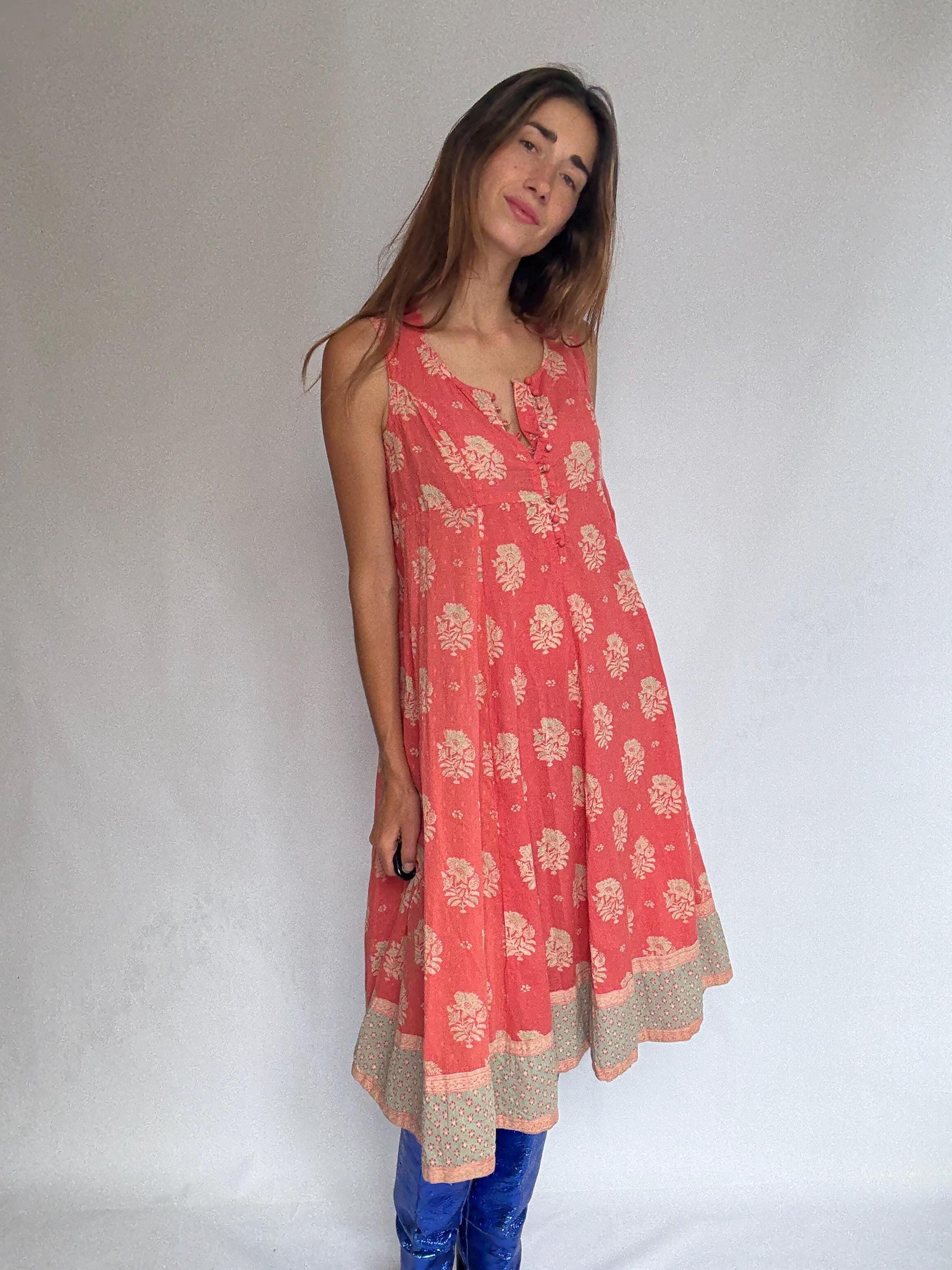 Fabindia sleeveless cotton midi dress – coral floral print – size S slim fit – boho summer dress in breathable fabric