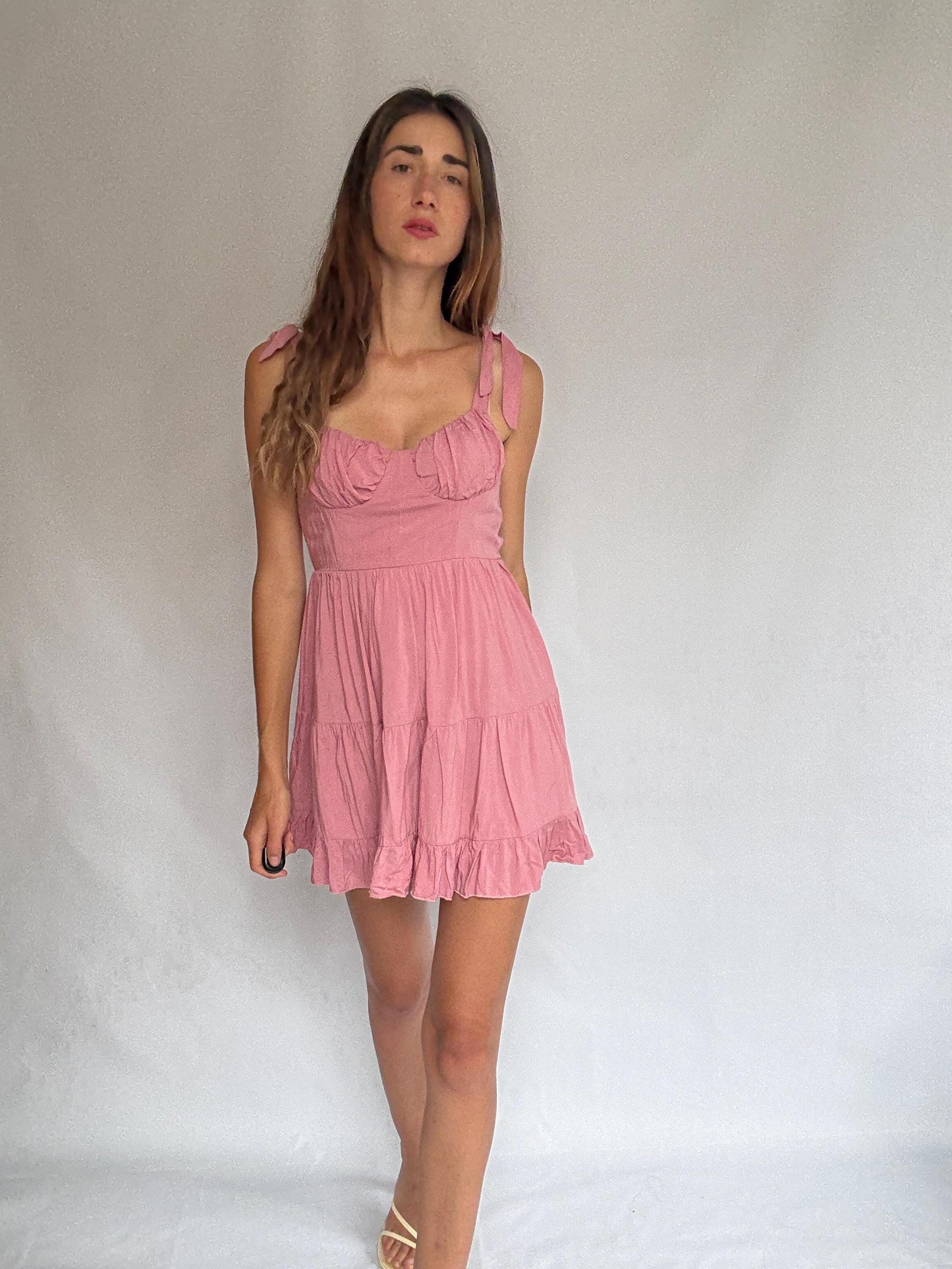 Pink 100% cotton mini dress with adjustable straps and back zip – ruffled hem summer dress with structured bust