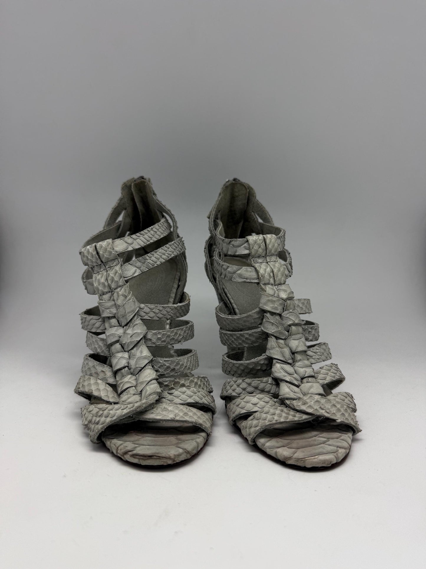 Massimo Dutti strappy leather heels – Vero Cuoio sole – grey snakeskin sandals – size EU39 – designer real leather high heels