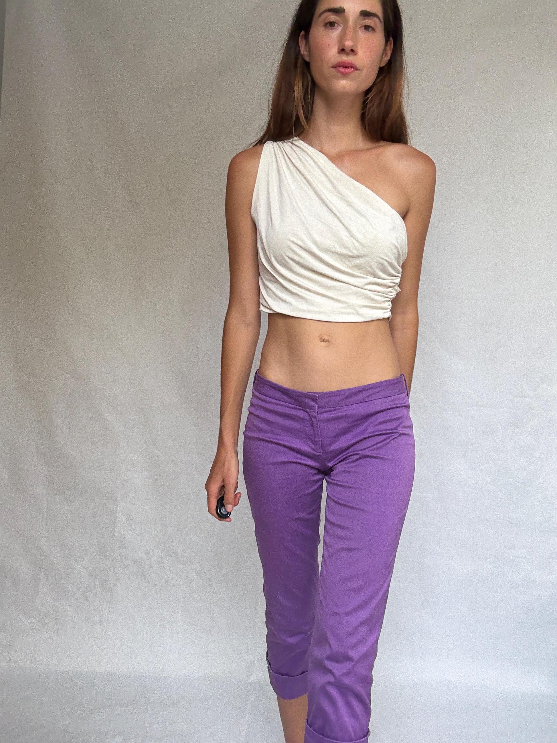 Versace purple cropped pants – size IT 40 – made in Italy – slim fit cotton – rare vintage designer trousers